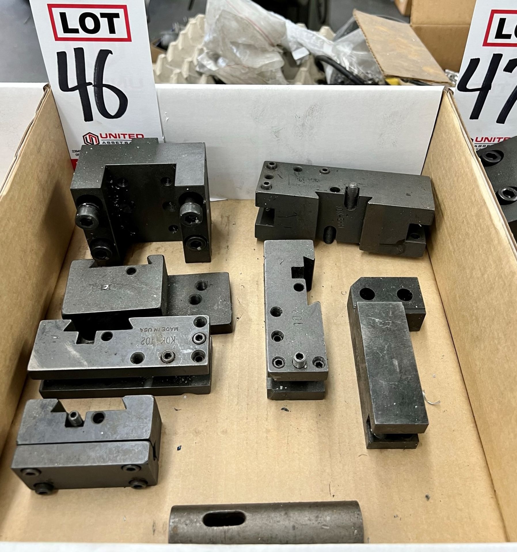 LOT - LATHE TOOL HOLDERS