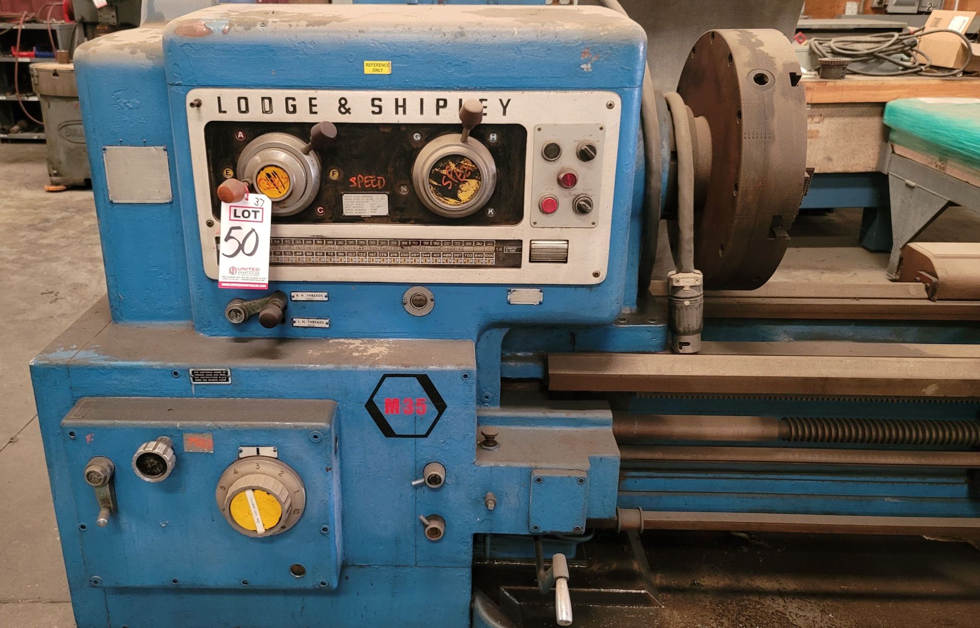 LODGE & SHIPLEY M35 ENGINE LATHE, 96" BETWEEN CENTERS, 21" 3-JAW CHUCK, TAILSTOCK - Image 9 of 16