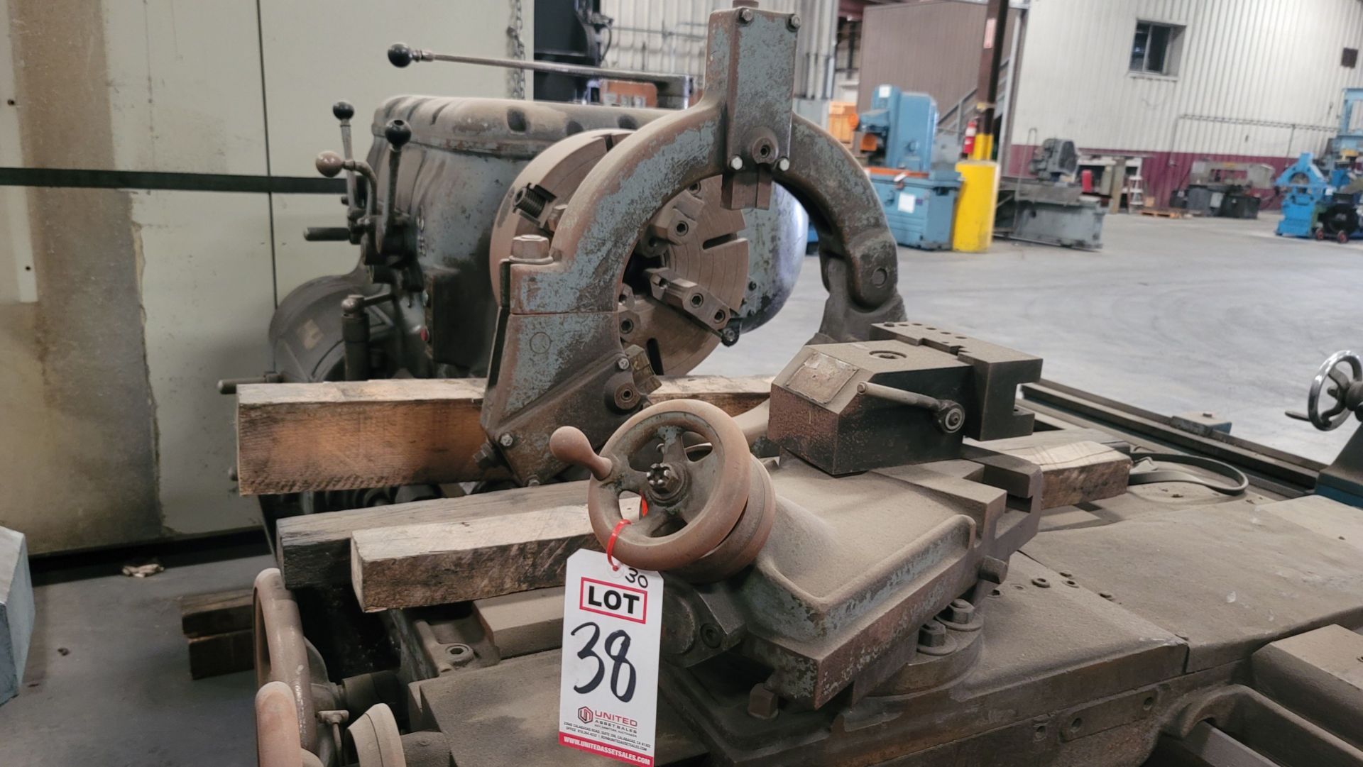 AXELSON A25 ENGINE LATHE, 18" CHUCK, 25" X 120" - Image 6 of 9