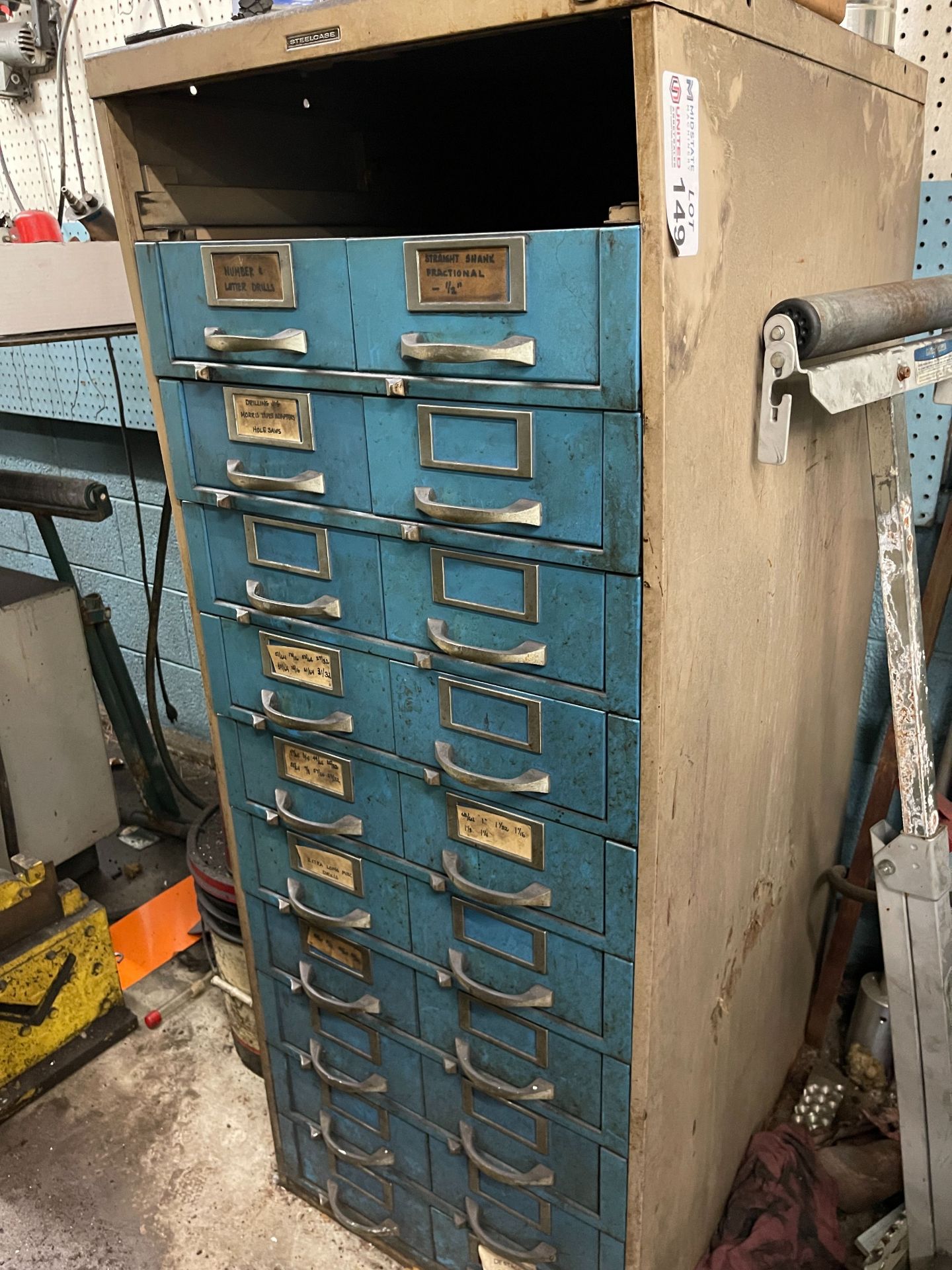 TOOLING CABINET