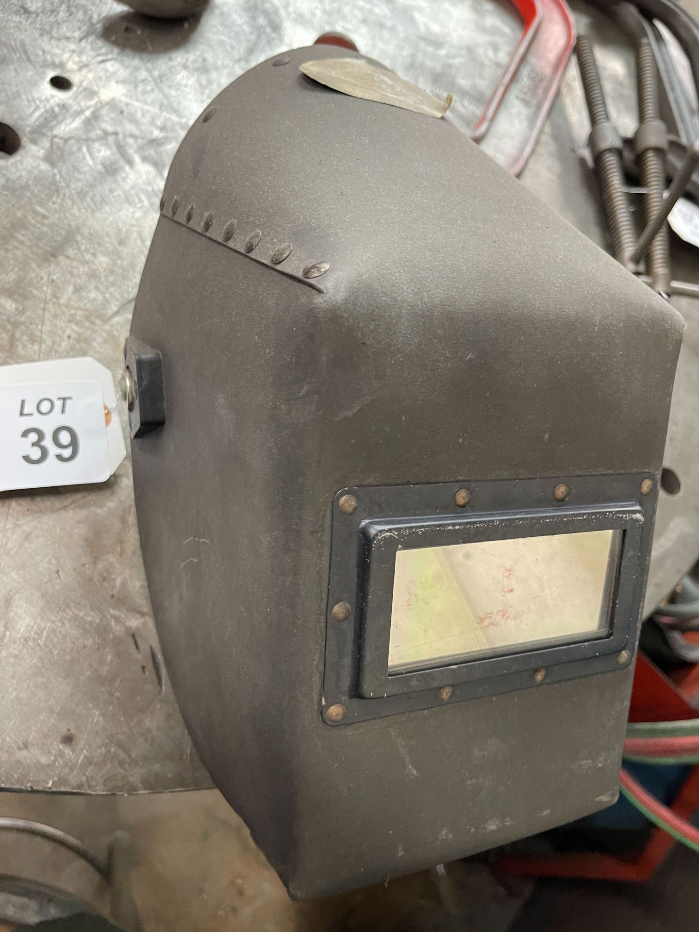 WELDING HELMET