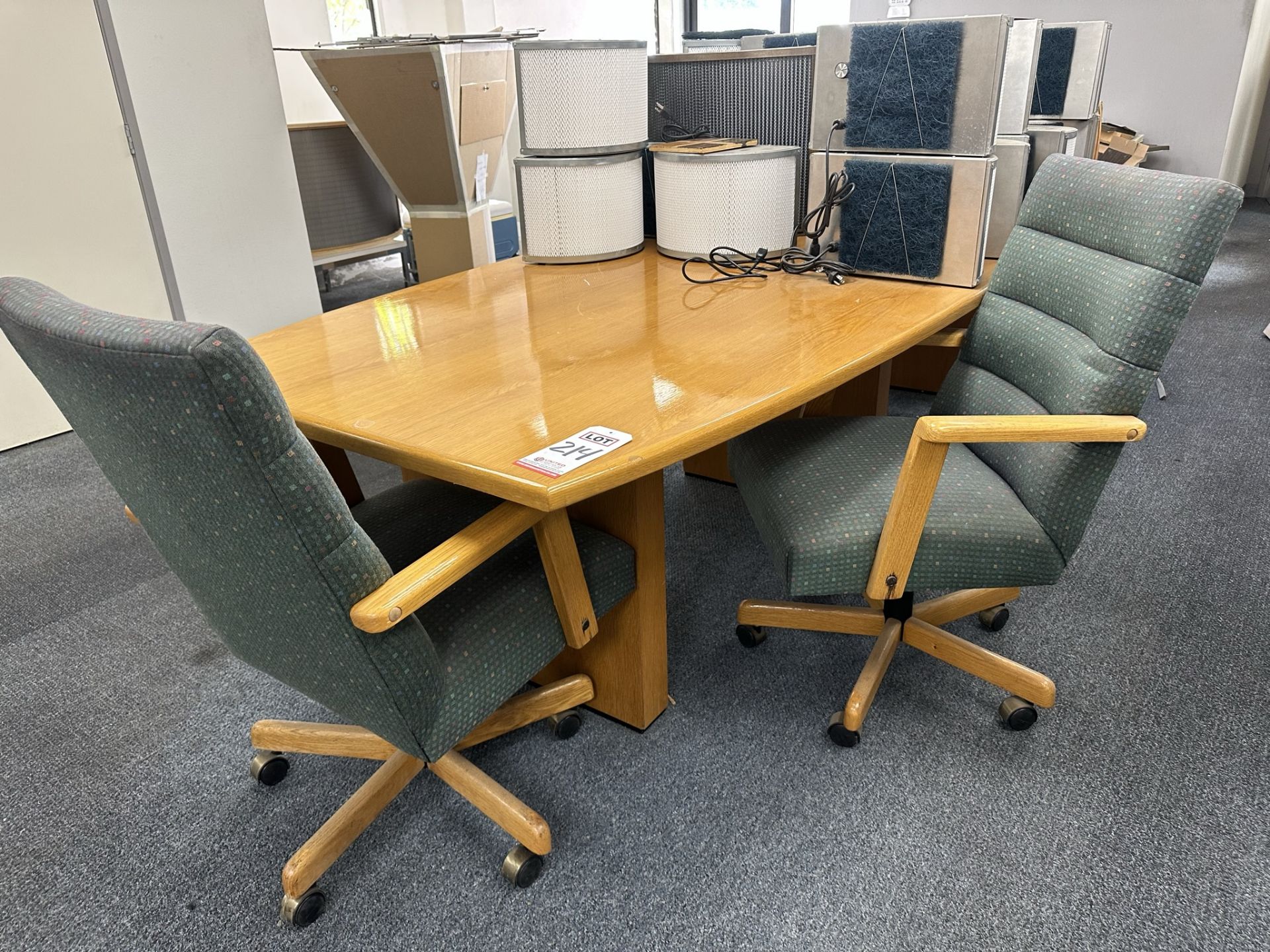 LOT - CONFERENCE TABLE AND CHAIRS, FILTERS ON TABLE ARE NOT INCLUDED