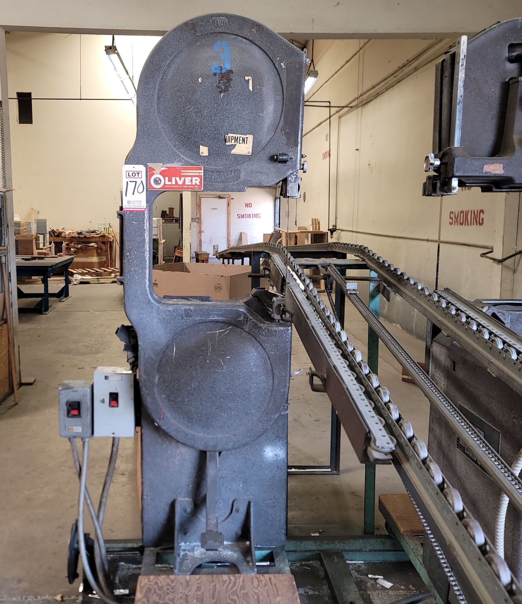 OLIVER MACHINERY VERTICAL BANDSAW, NO. 2520, 19-1/2" THROAT, S/N 250002