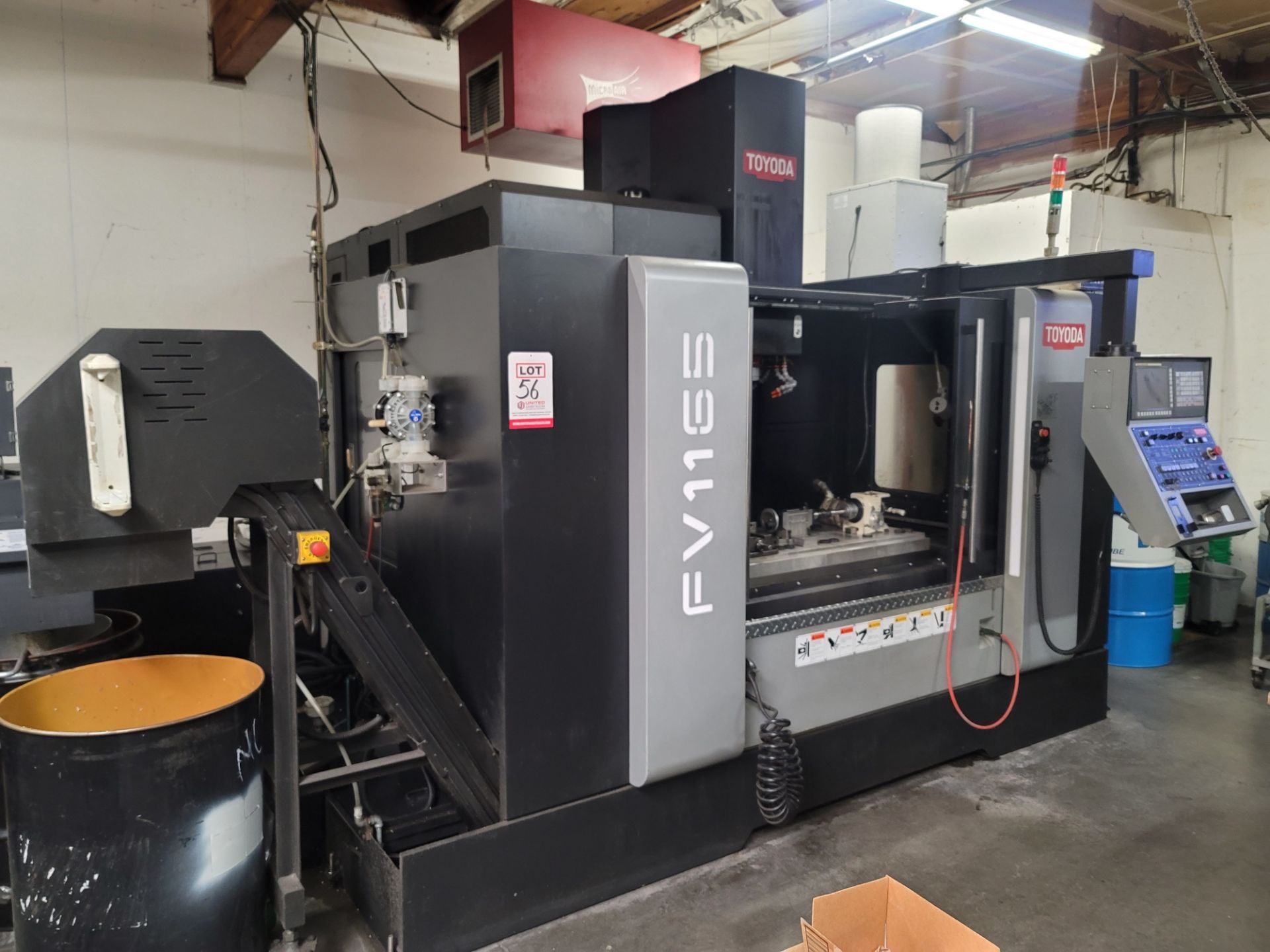 2018 TOYODA FV1165 VERTICAL MACHINING CENTER, FANUC OI-MF SERIES CNC CONTROL, 6000 RPM SPINDLE - Image 2 of 13