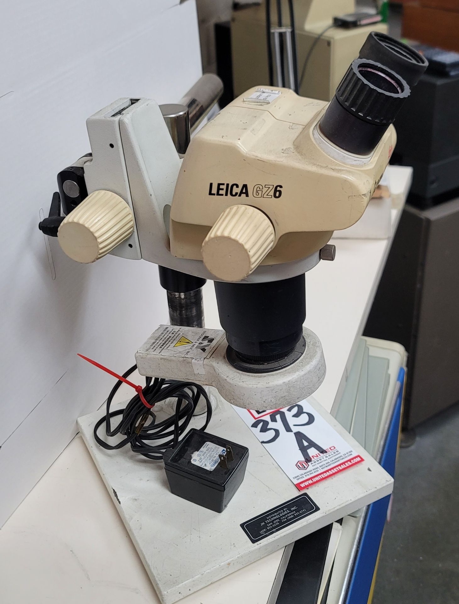 LEICA GZ6 STEREO MICROSCOPE, W/ FLUORESCENT LIGHT RING - Image 2 of 2