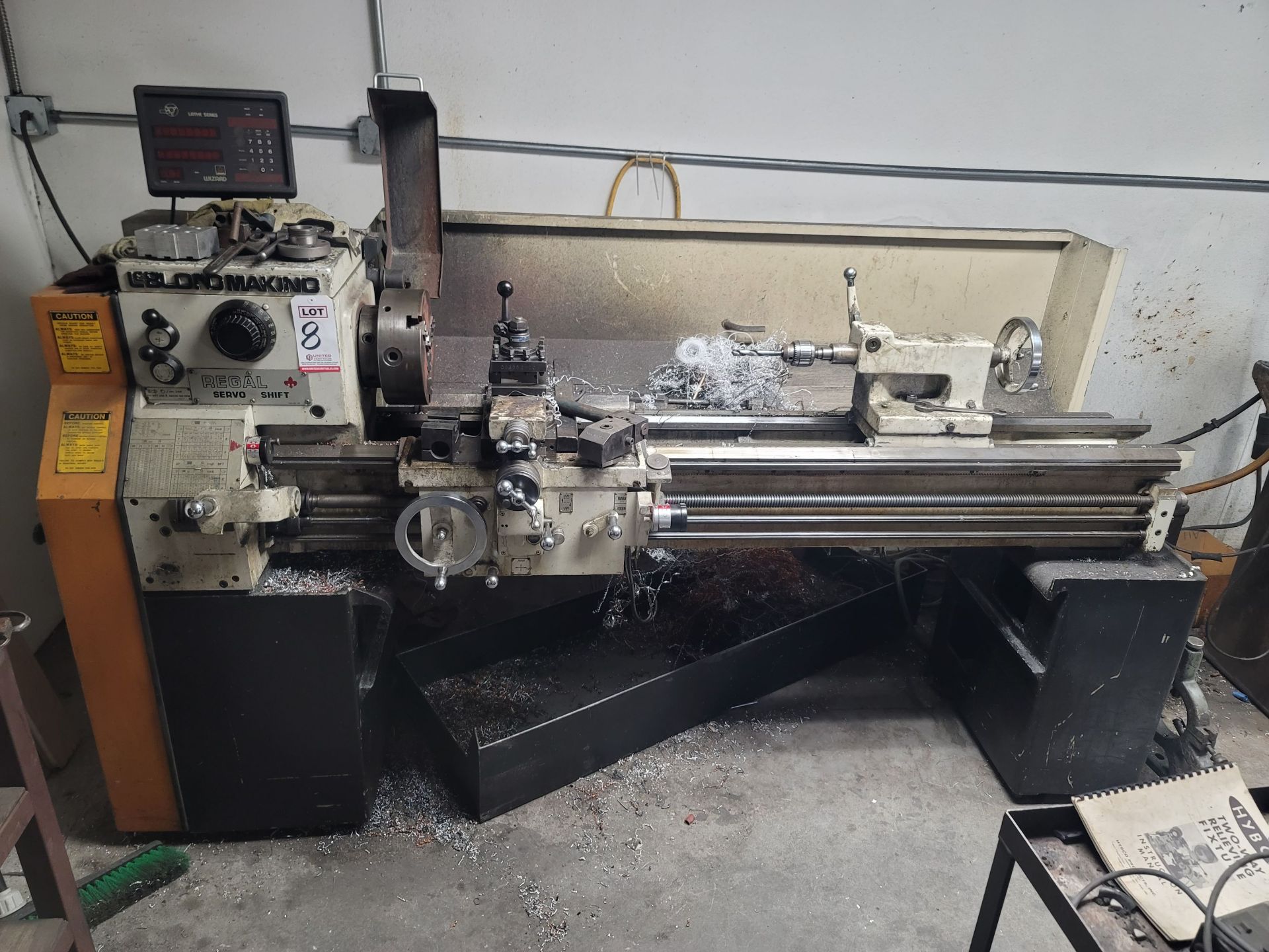 LEBLOND MAKINO 15" REGAL PRECISION ENGINE LATHE, 10" 3-JAW CHUCK, TAILSTOCK, STEADY REST, ANILAM