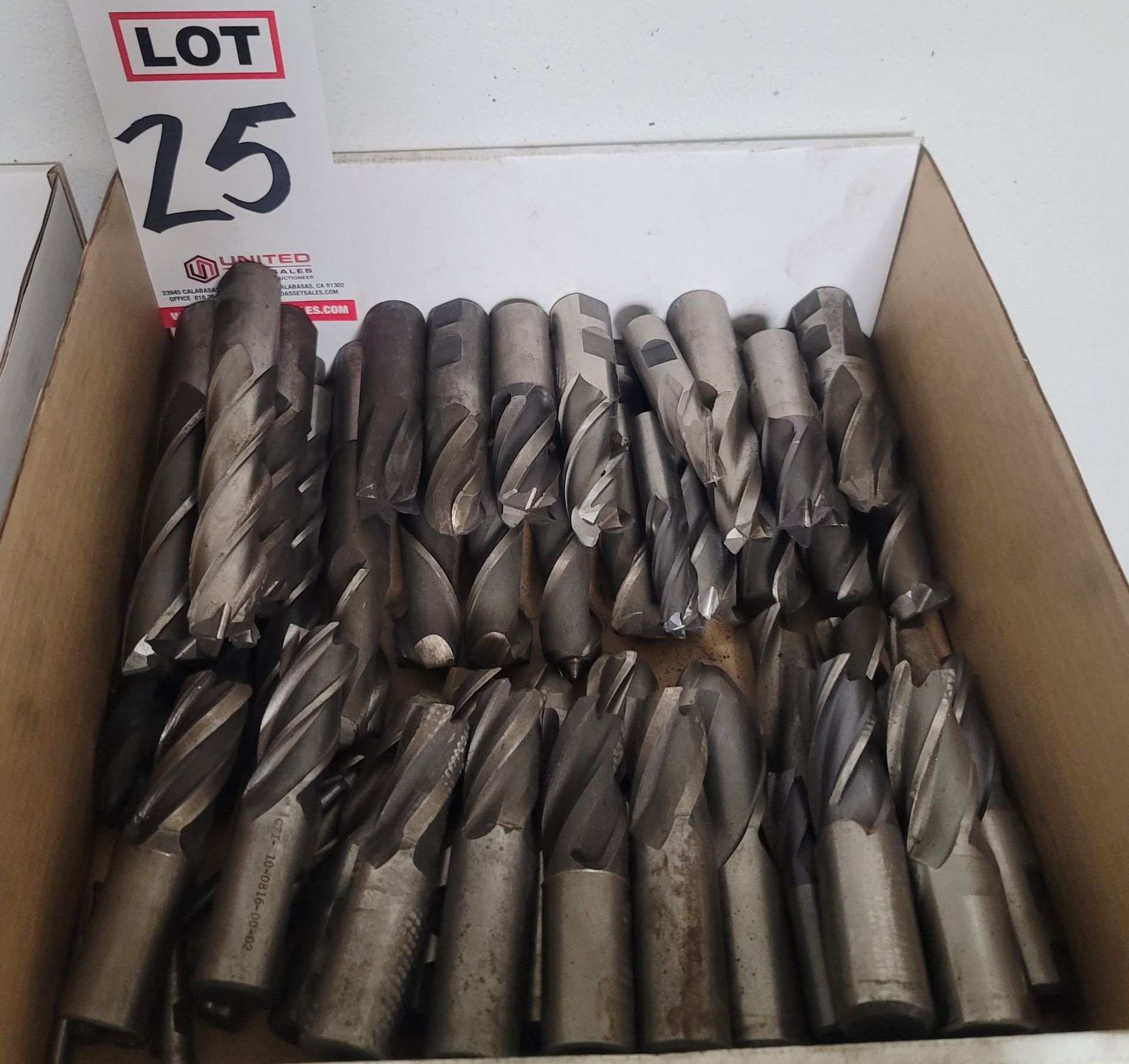 LOT - END MILLS