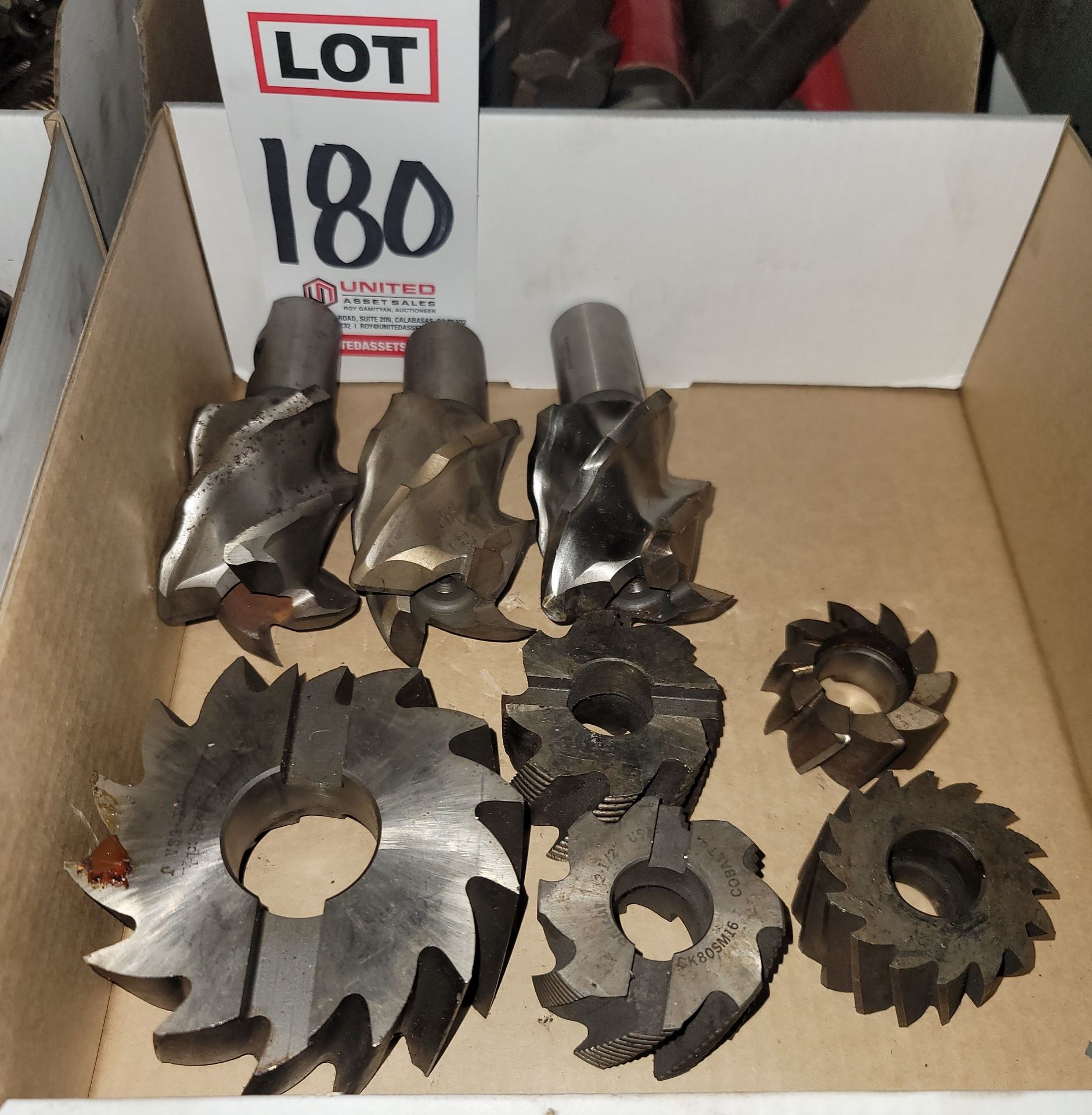 LOT - LARGE DIA. ROUGHING END MILLS AND CUTTER HEADS