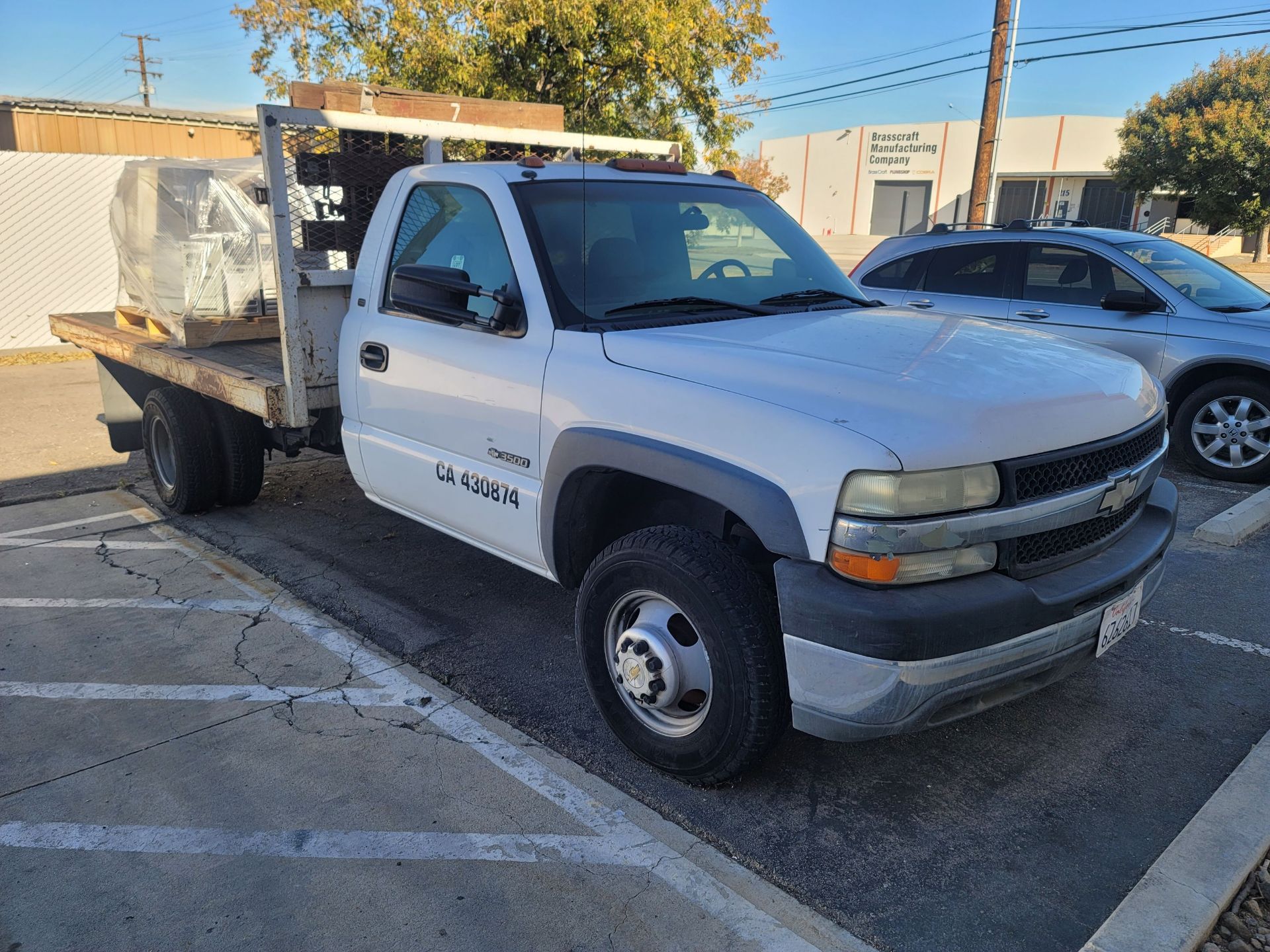 2002 CHEVROLET 3500 SILVERADO 12' STAKE BED TRUCK, MISSING CATALYTIC CONVERTER AND DRIVER SIDE