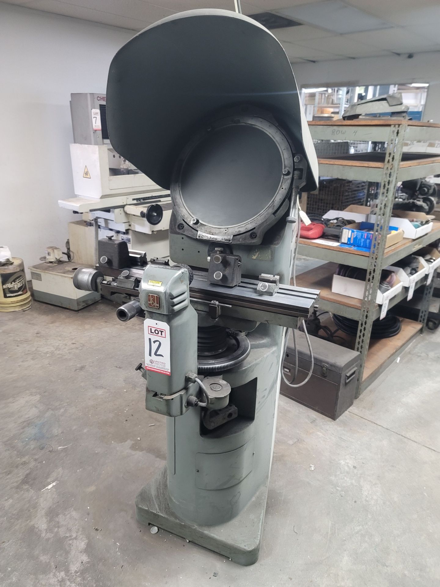 JONES & LAMSON 14" OPTICAL COMPARATOR, MODEL PC-14A, S/N Y46747 - Image 2 of 3