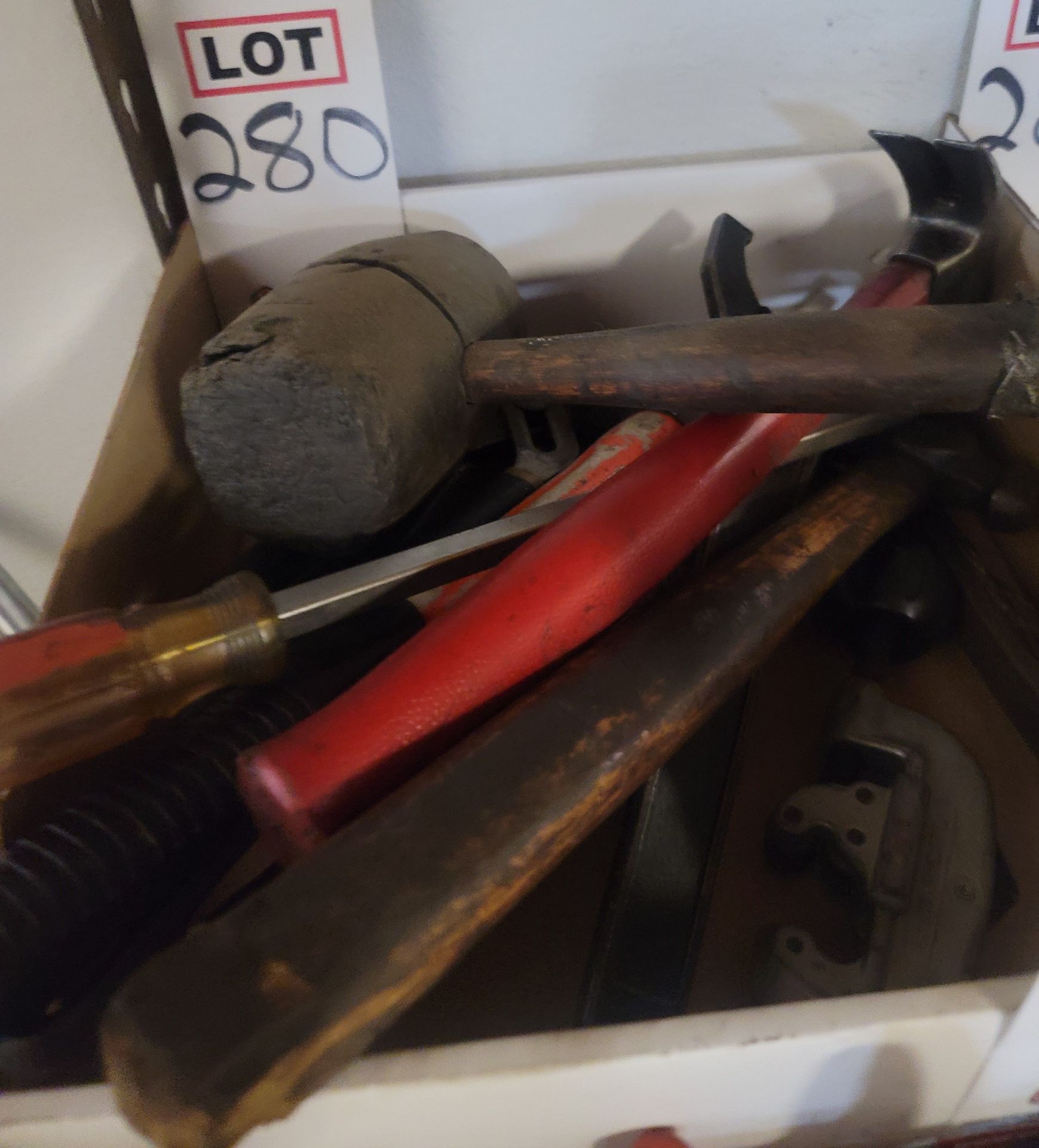 LOT - HAND TOOLS