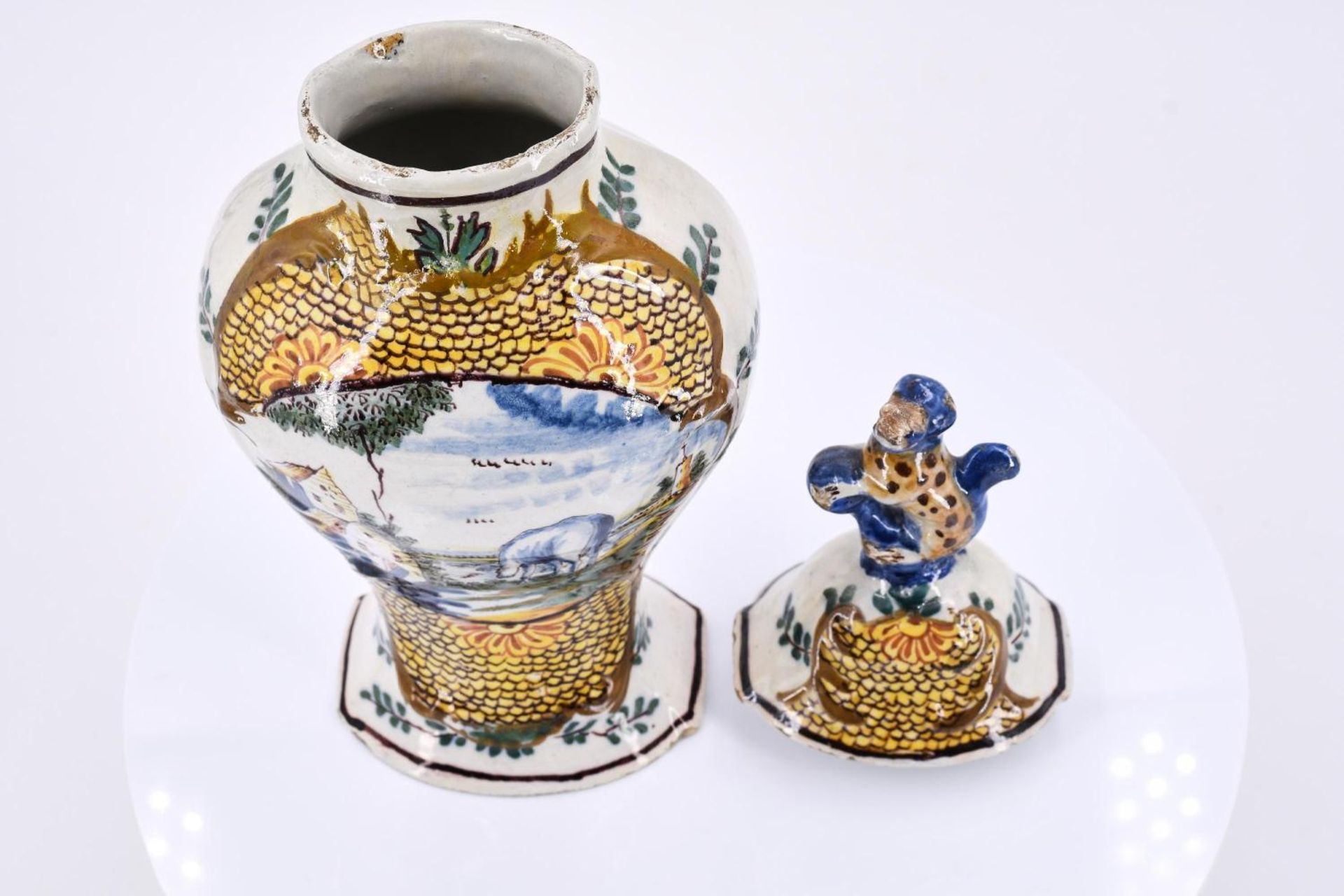 Set of five ceramic vases - Image 16 of 29