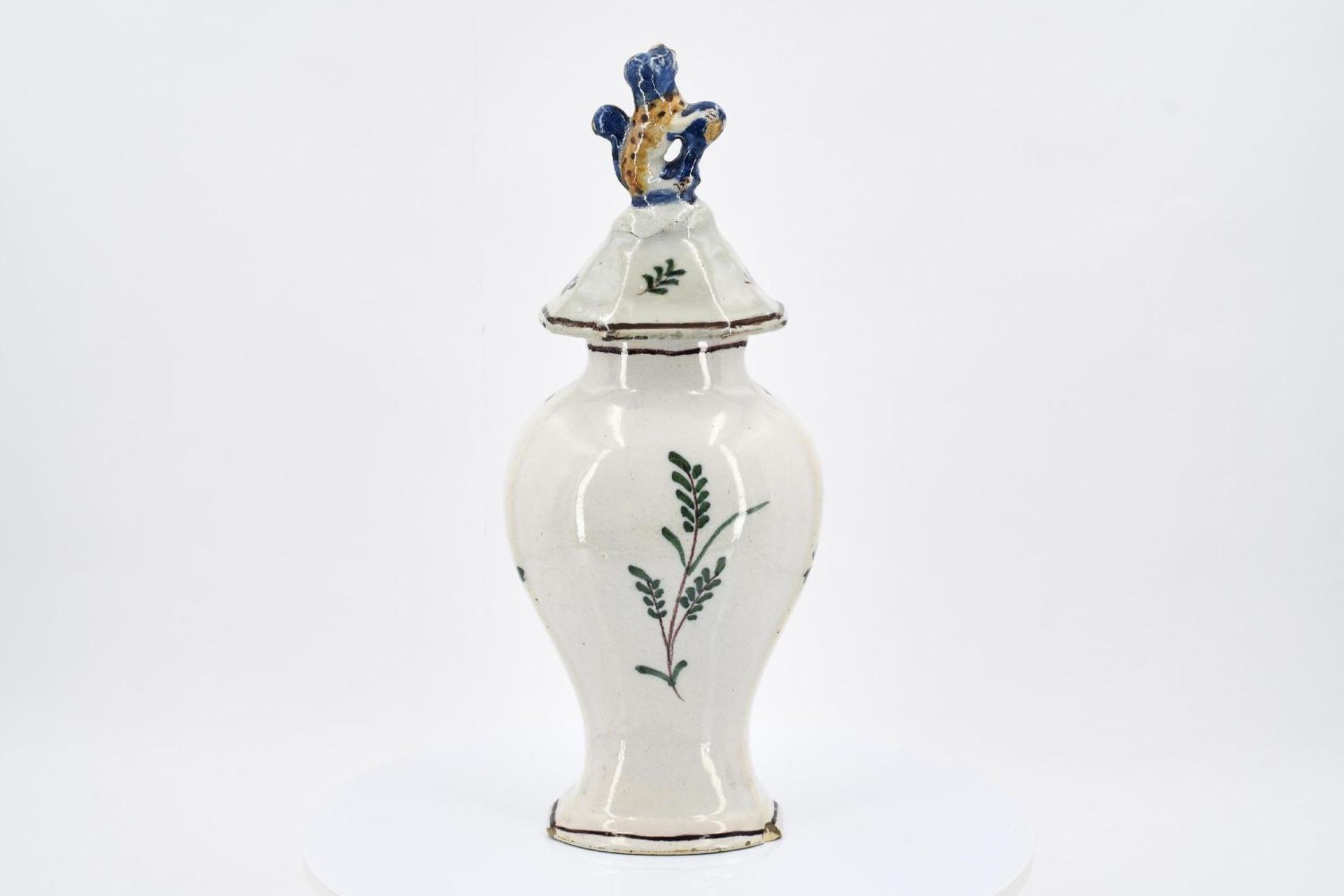 Set of five ceramic vases - Image 8 of 29