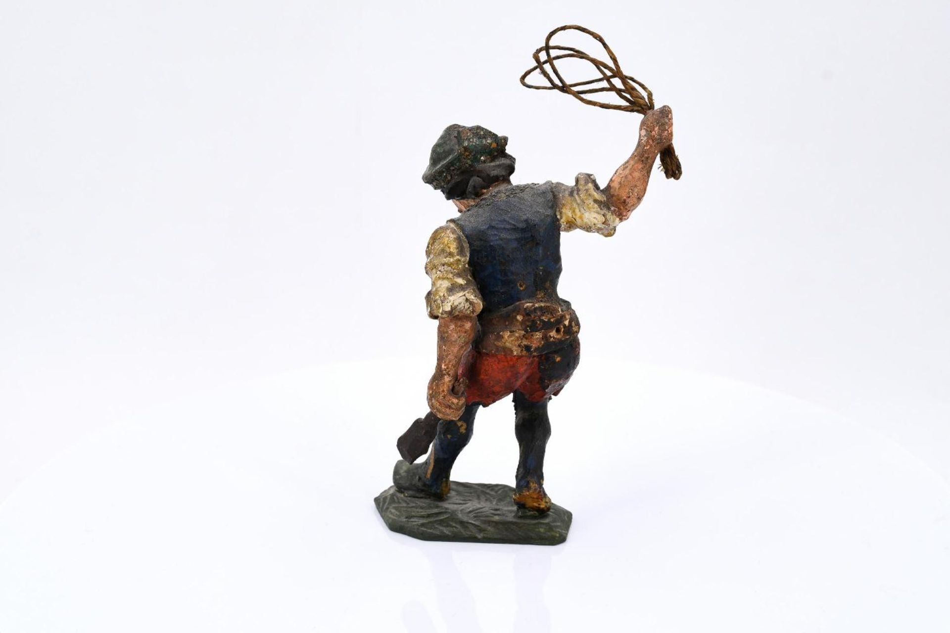 Wooden figurine of a flagellant - Image 6 of 10
