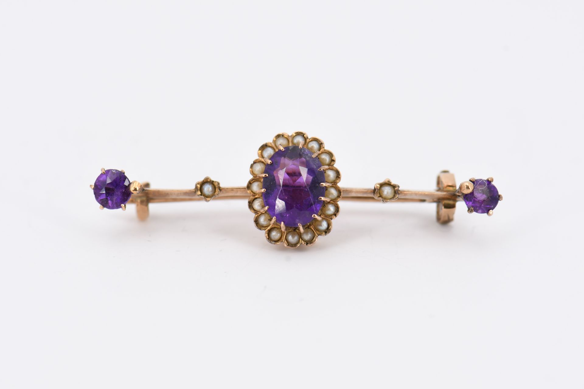 Konvolut: Historische Amethyst-Nadel und Diamant-Ohrschmuck - Bild 5 aus 7