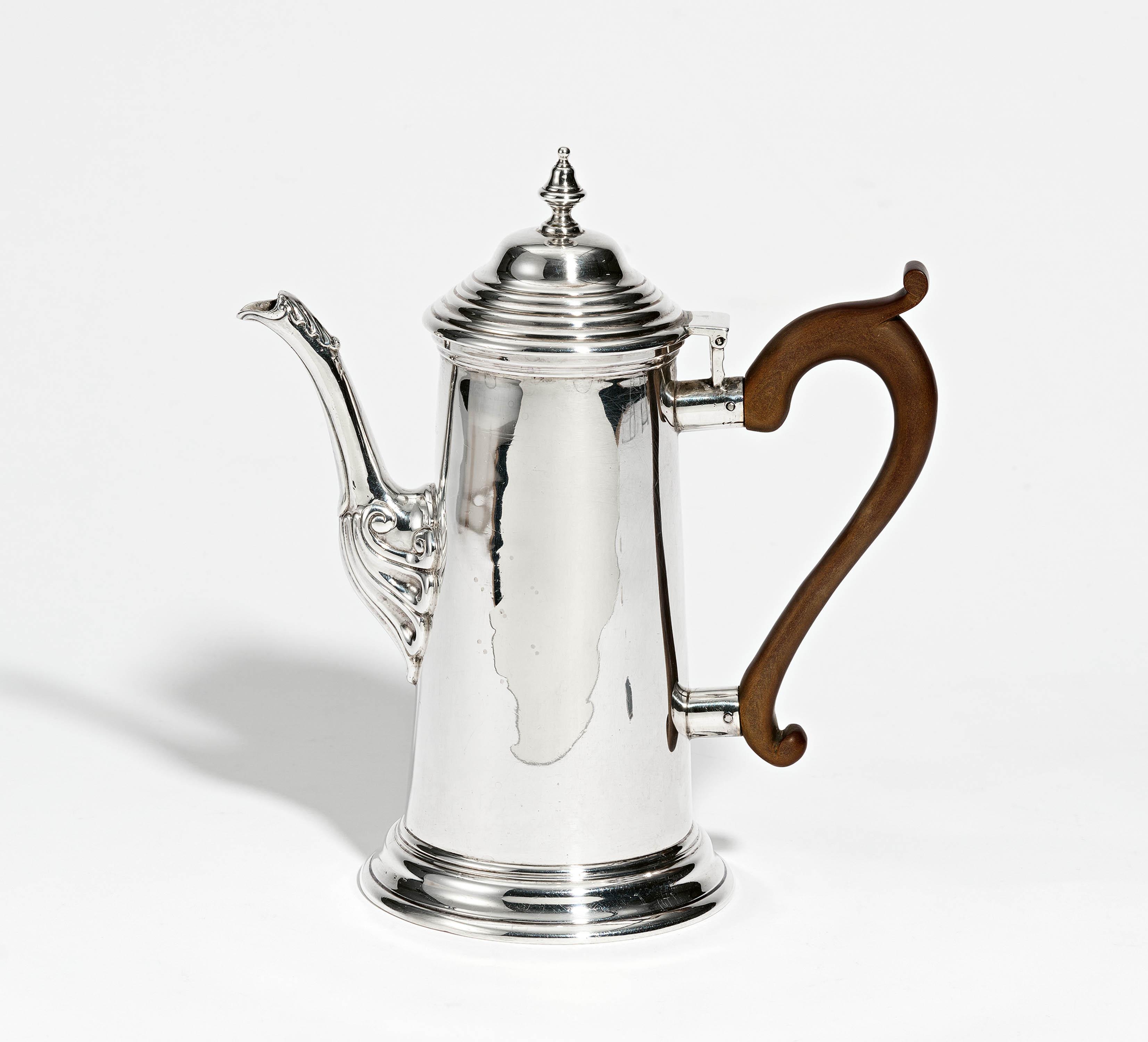 Coffee pot