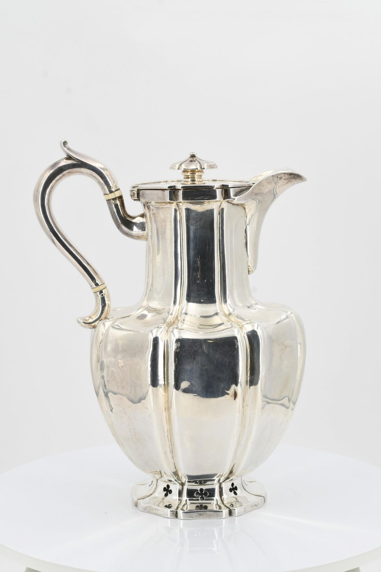 Victoria coffee pot - Image 4 of 7