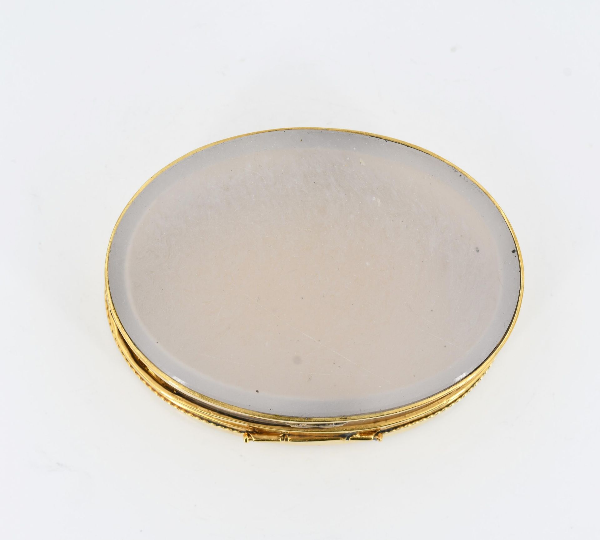 val stone-cut snuff box - Image 6 of 6