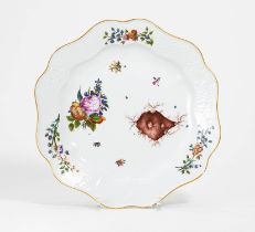 Large porcelain plate from the "Brühlsches Allerlei" Service