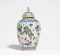 Small lidded Kashmir-vase