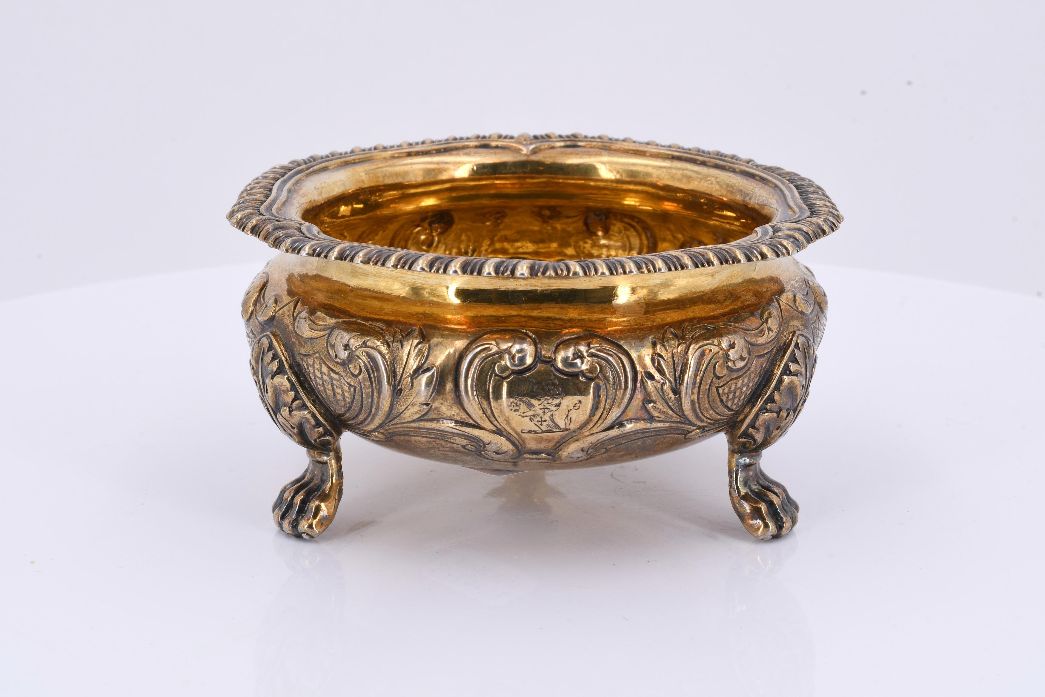 Set of four George IV vermeil salt cellars - Image 3 of 8