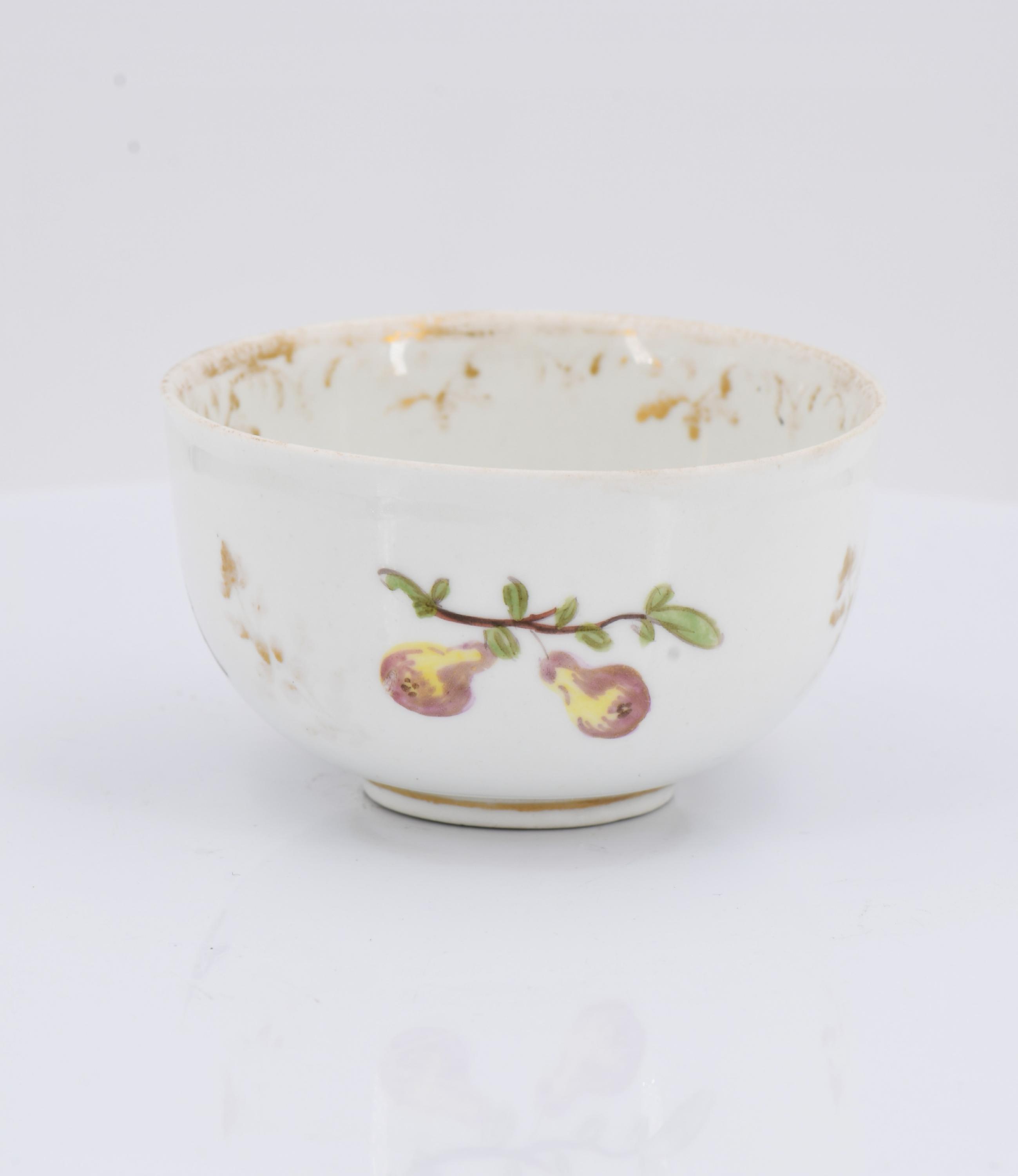 Four tea bowls with fruits and birds - Image 9 of 19