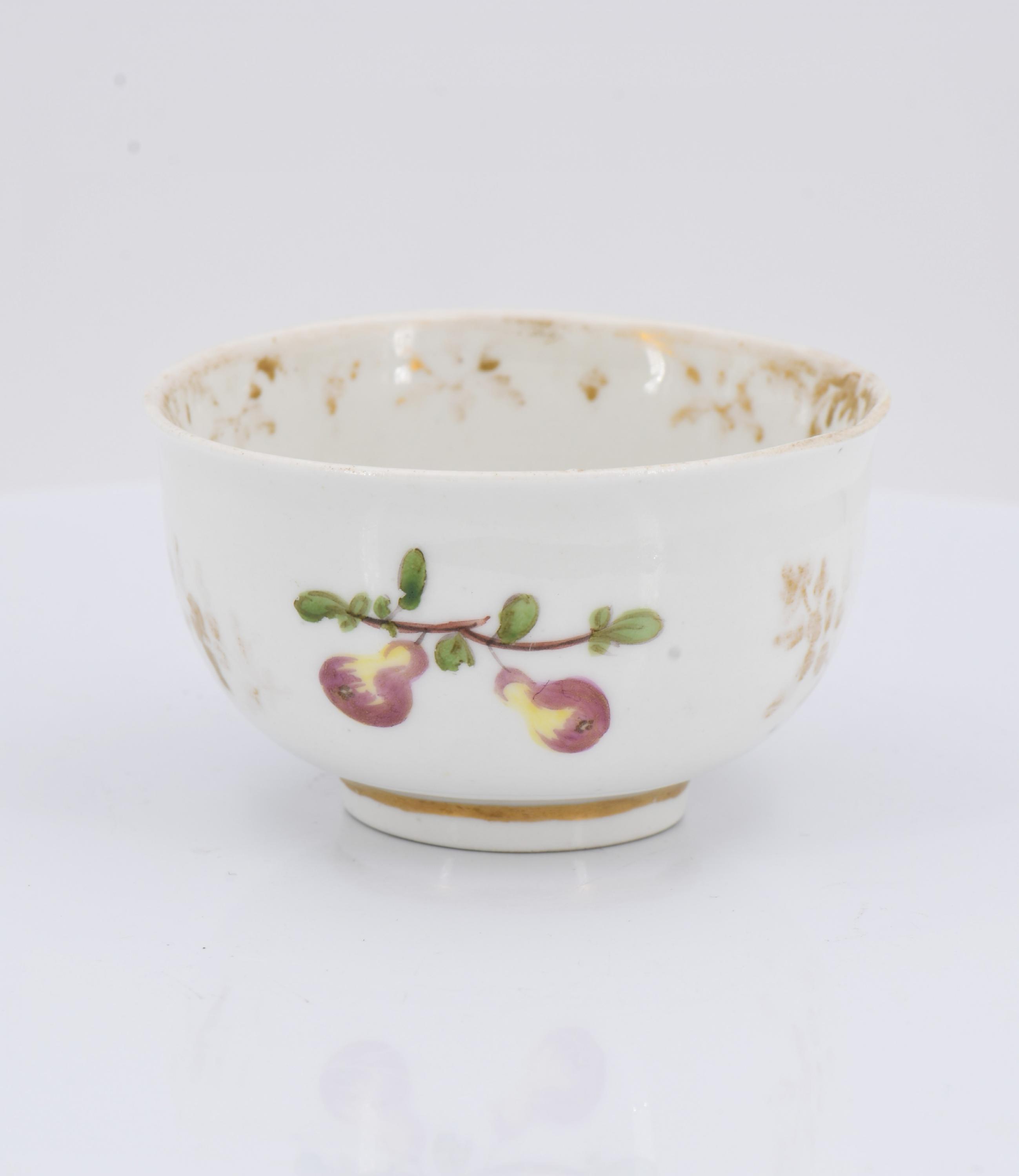 Four tea bowls with fruits and birds - Image 4 of 19