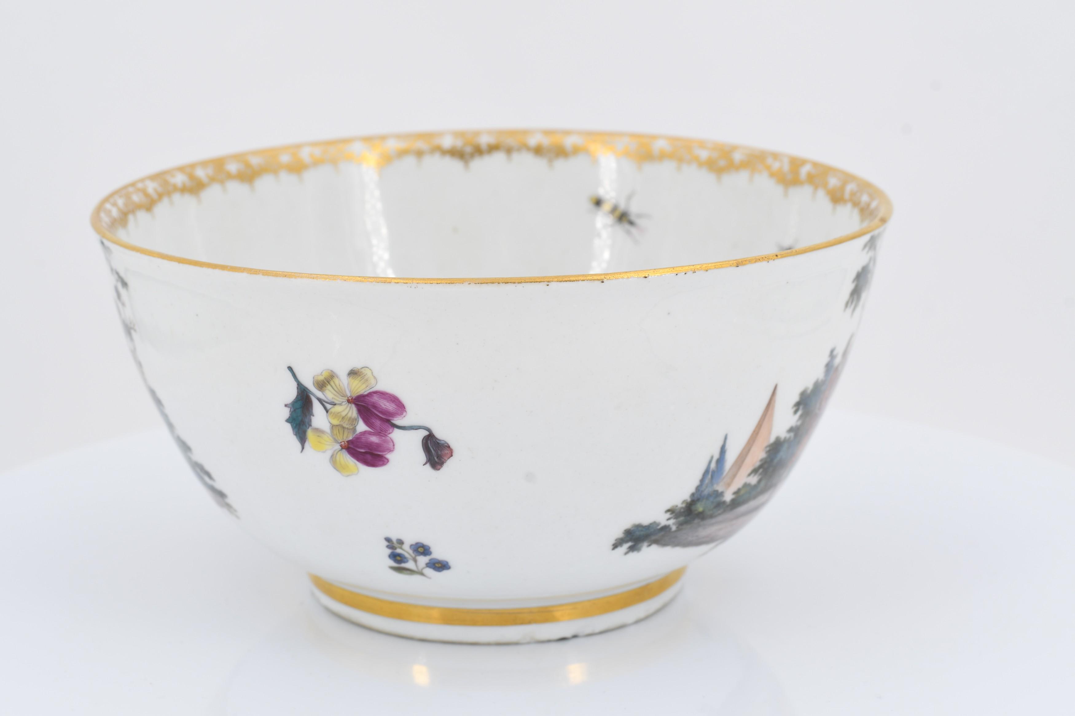 Bowl with Watteau scenes - Image 3 of 7