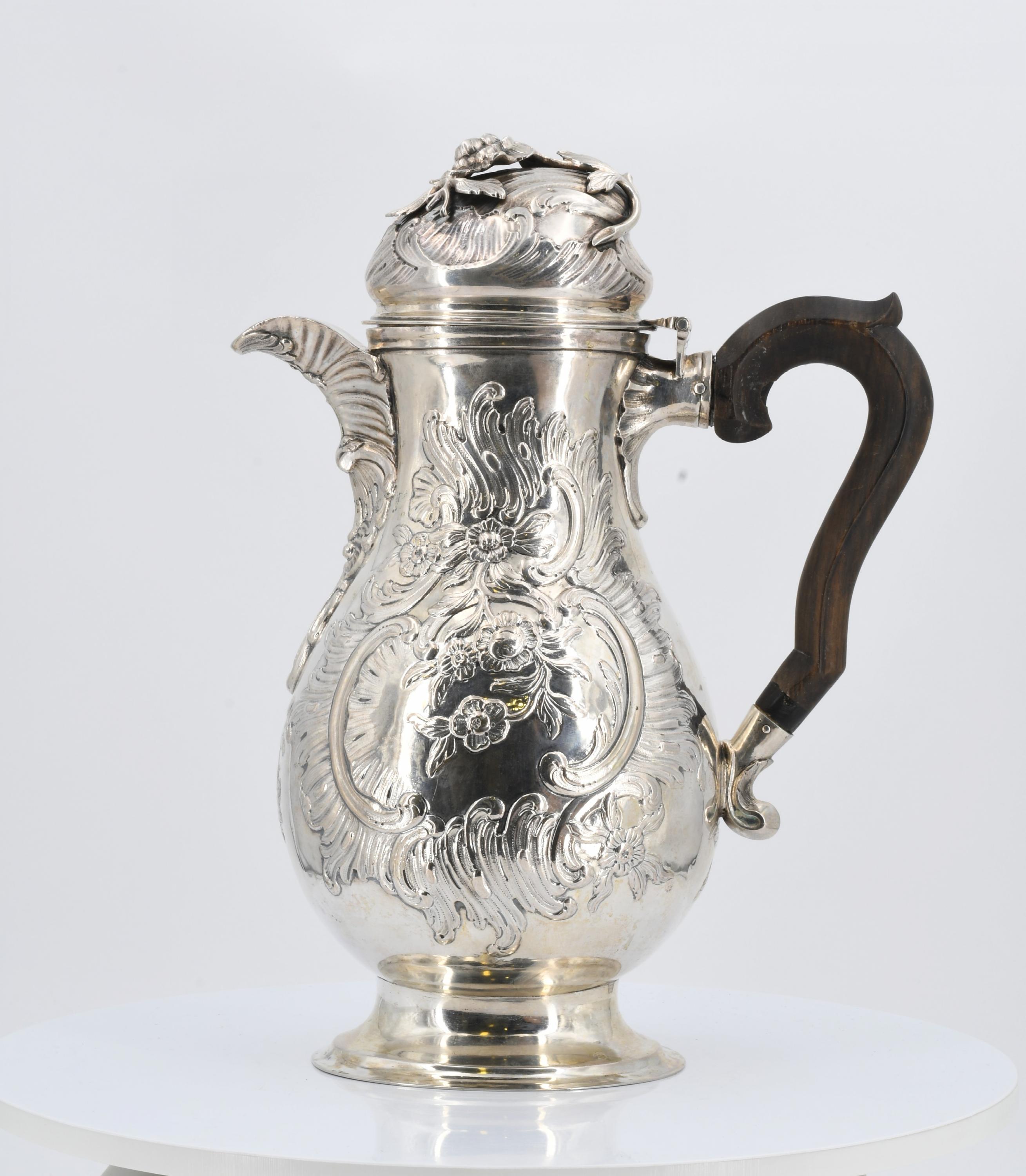 Large Rococo coffee pot - Image 2 of 7