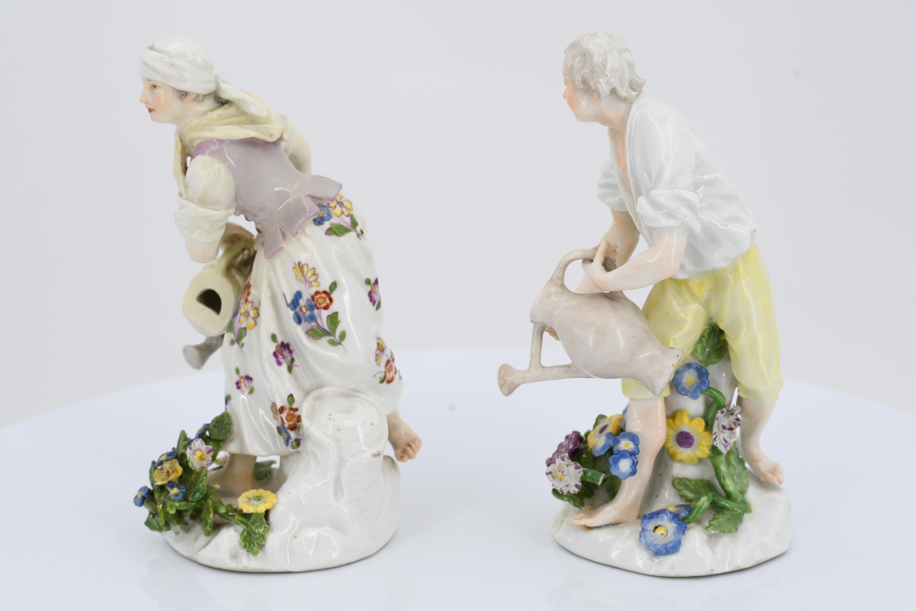 Porcelain figurines of male and female gardener - Image 3 of 6