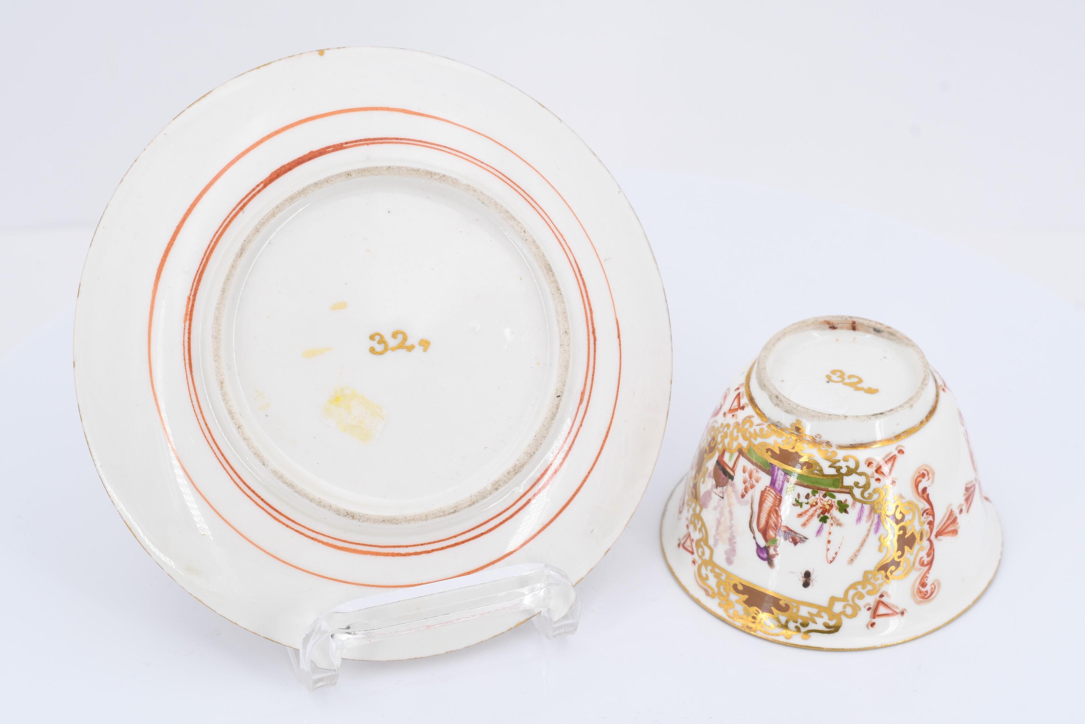 Tea bowl and saucer with chinoiseries - Image 7 of 7