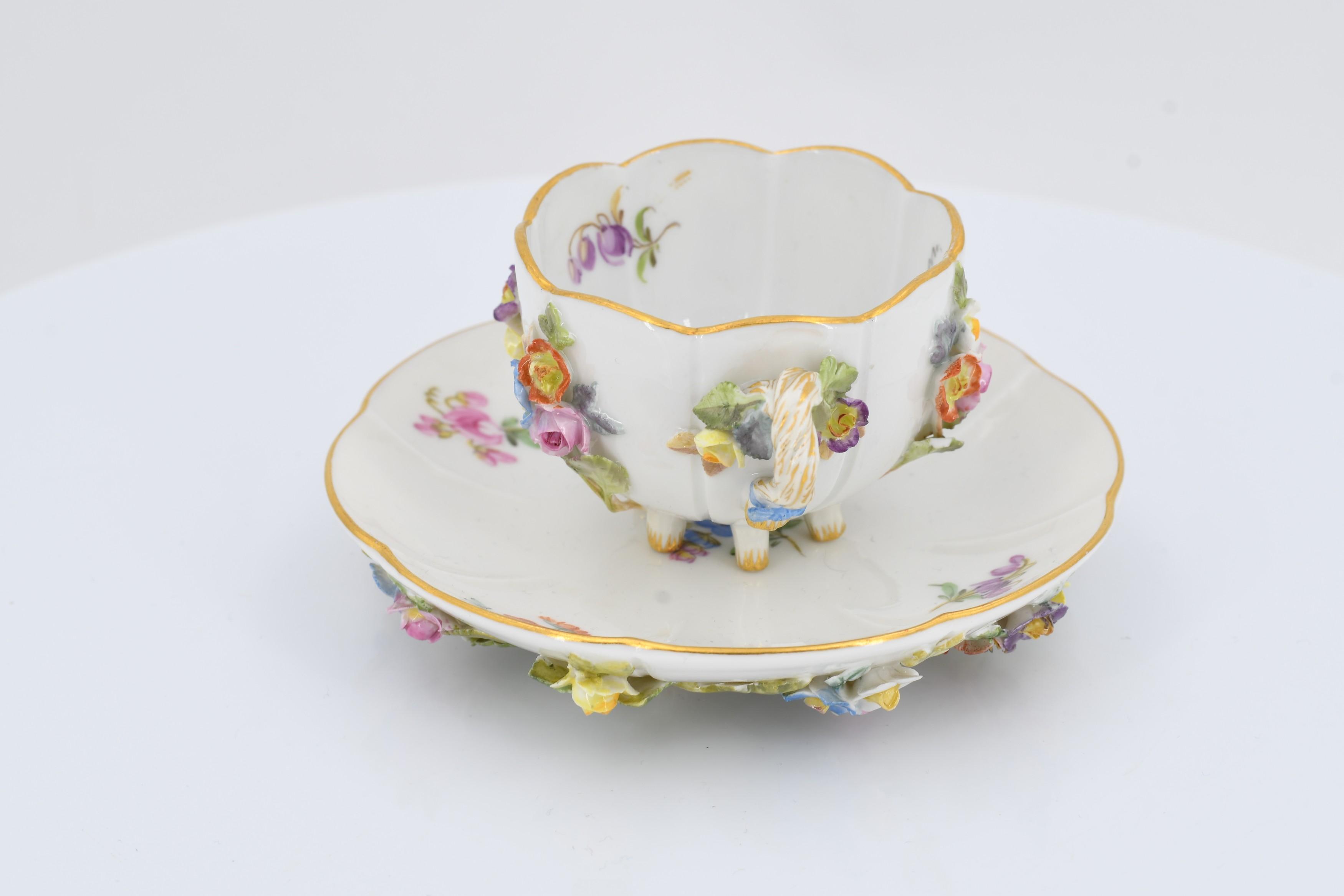 Jug and three cups with saucers decorated with applied flowers - Image 5 of 12