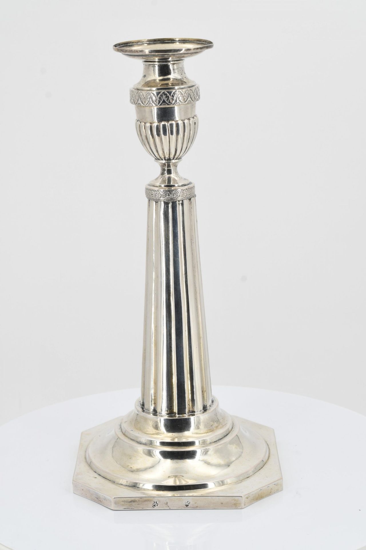 Pair of large candlesticks with fluted shafts - Image 11 of 12