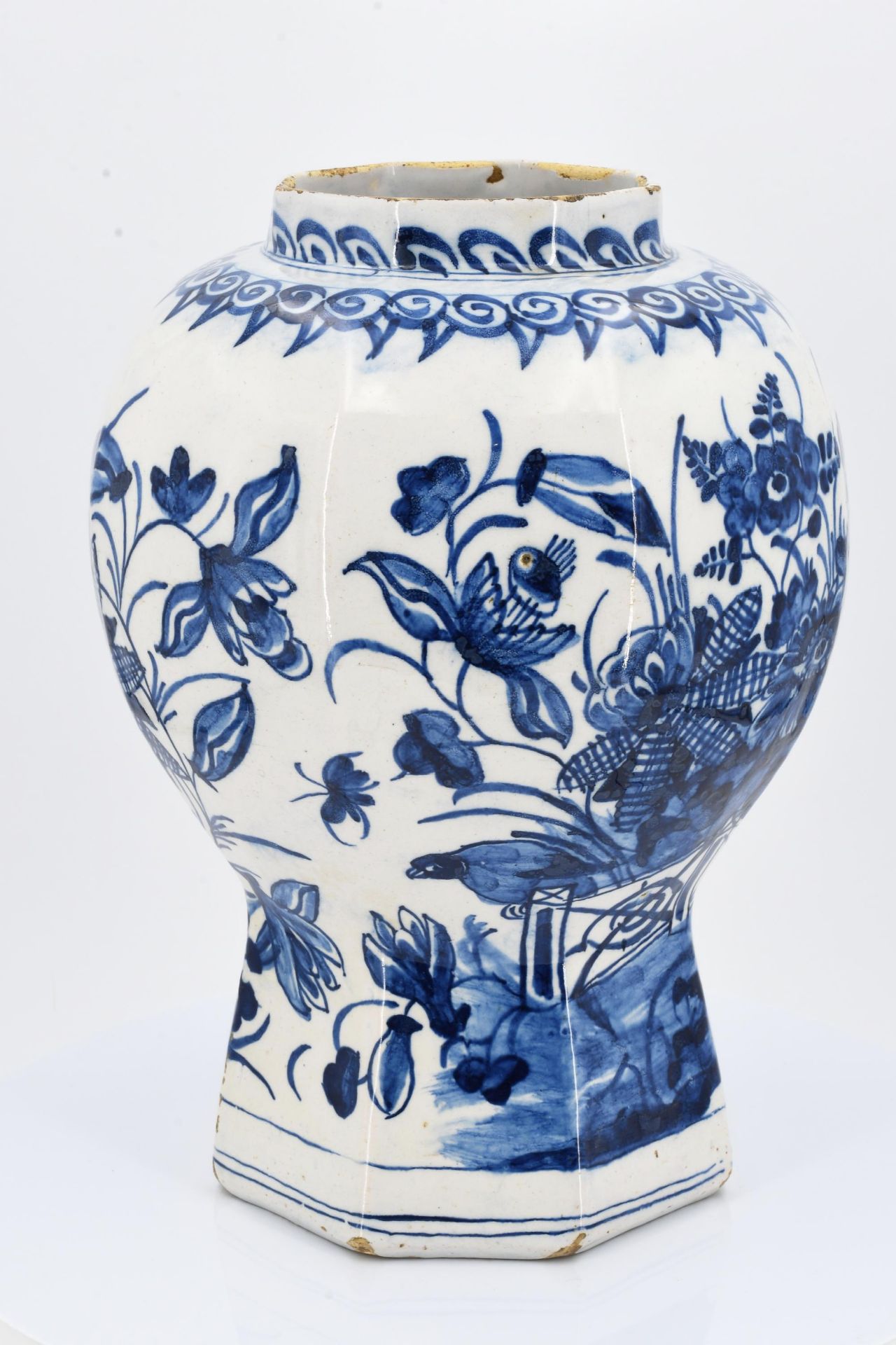 Three-piece set of vases - Image 13 of 18