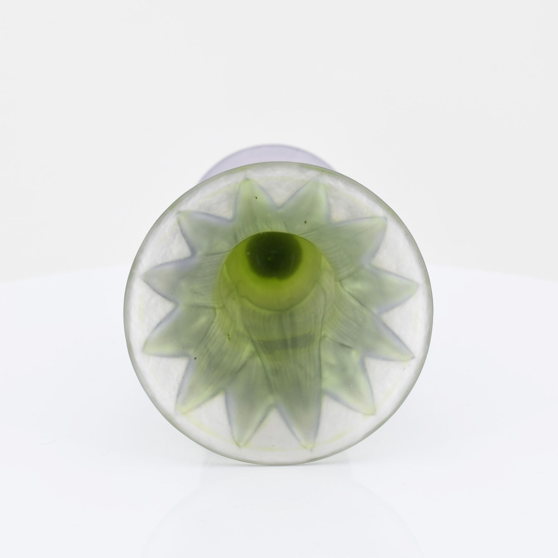 Stem glass with lotus petals - Image 5 of 6