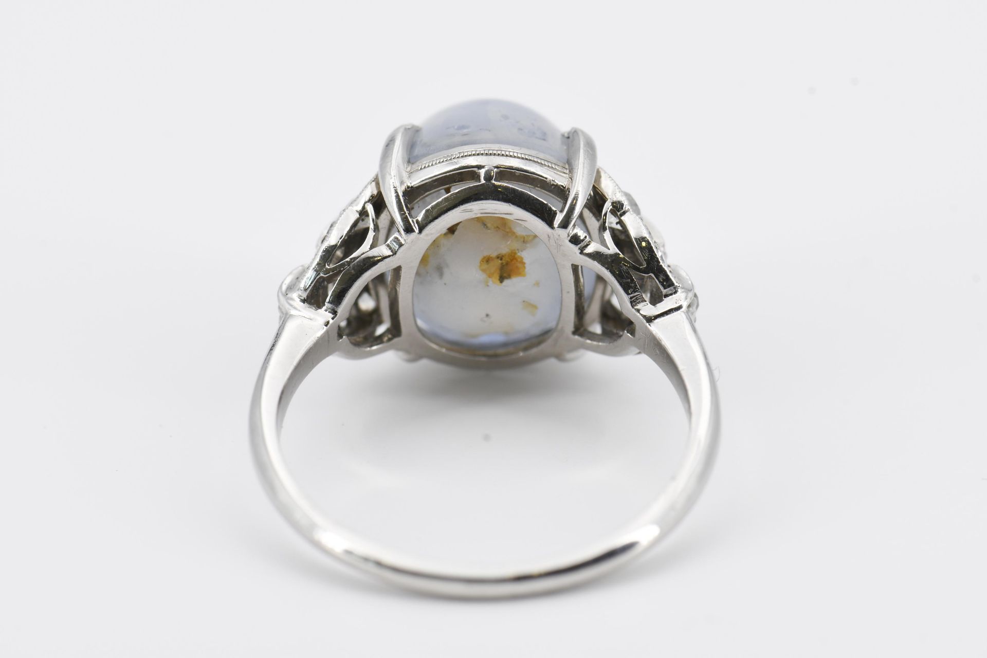 Star-Sapphire-Diamond-Ring - Image 4 of 5