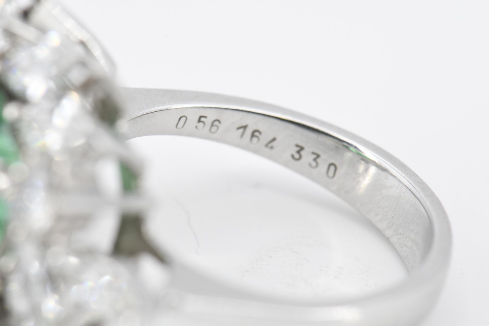 Emerald-Diamond-Ring - Image 6 of 7