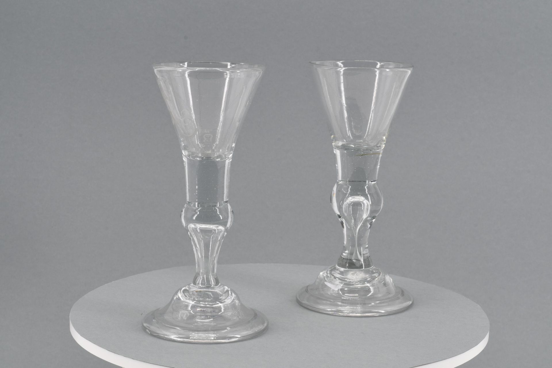 Two goblets - Image 2 of 6