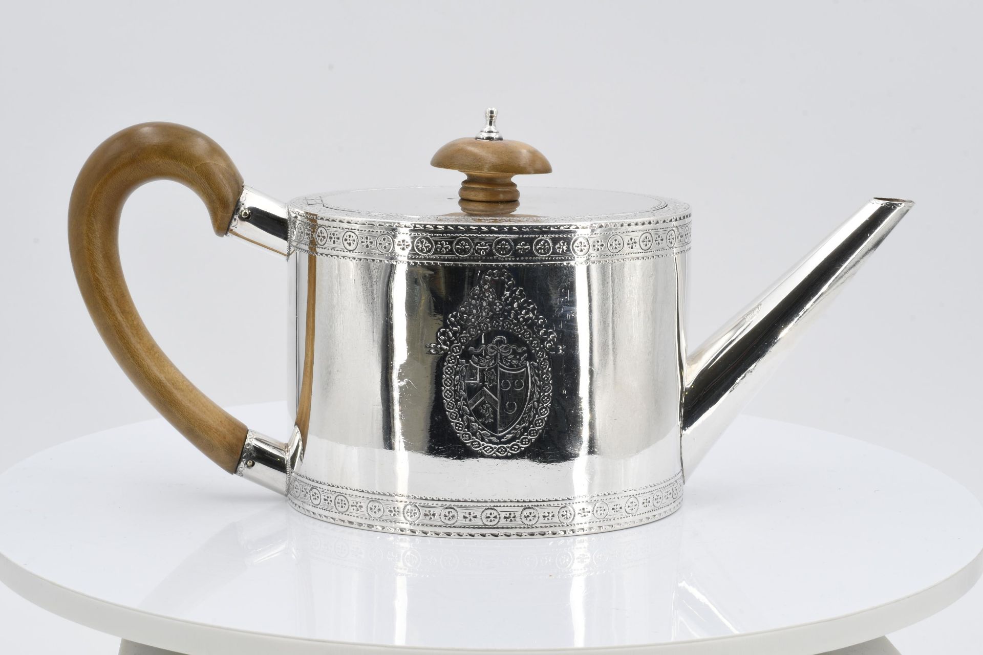 George III Teapot - Image 2 of 7