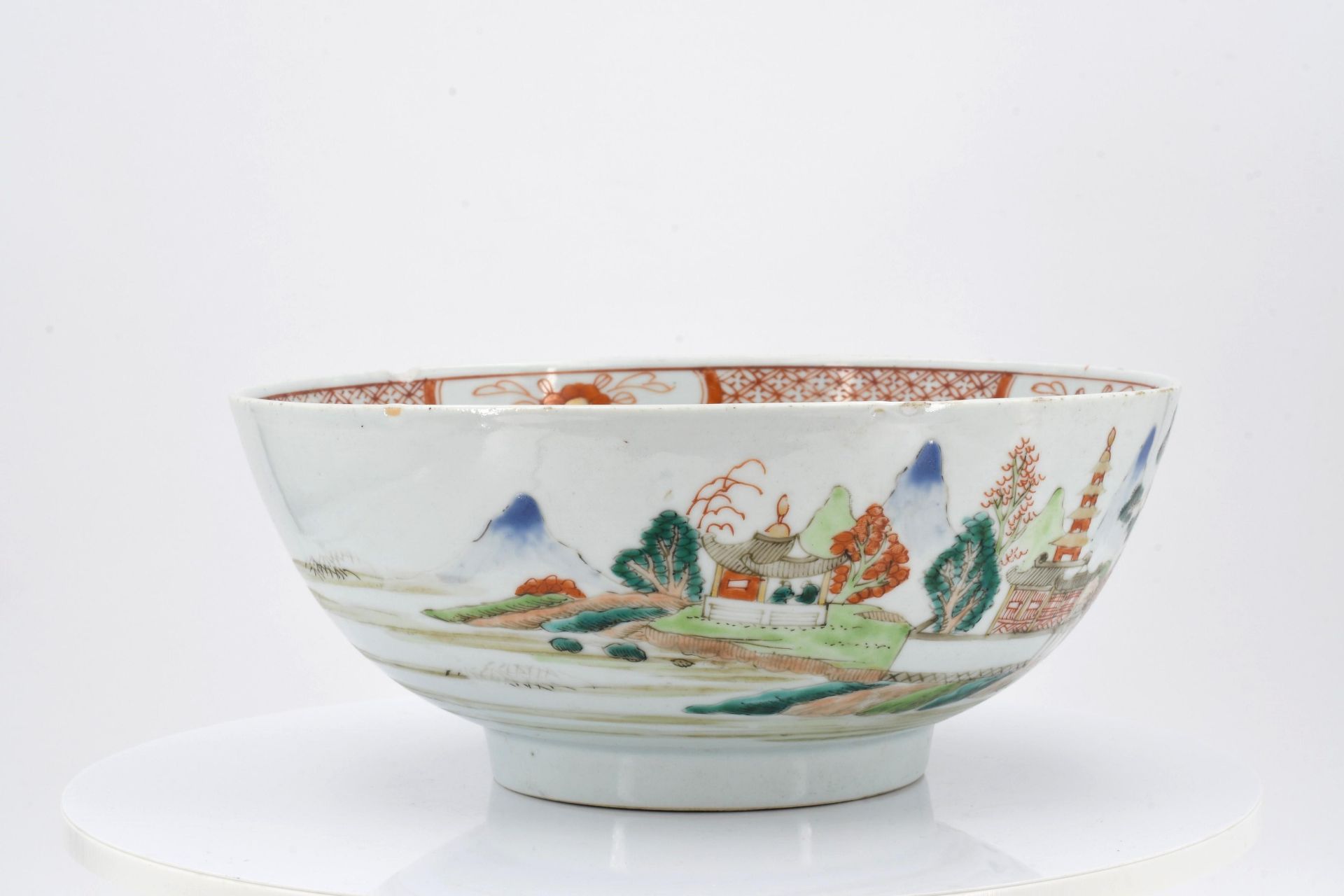 Mixed lot of three bowls, two baluster vases, a plate and a small tea bowl with saucer - Image 18 of 25