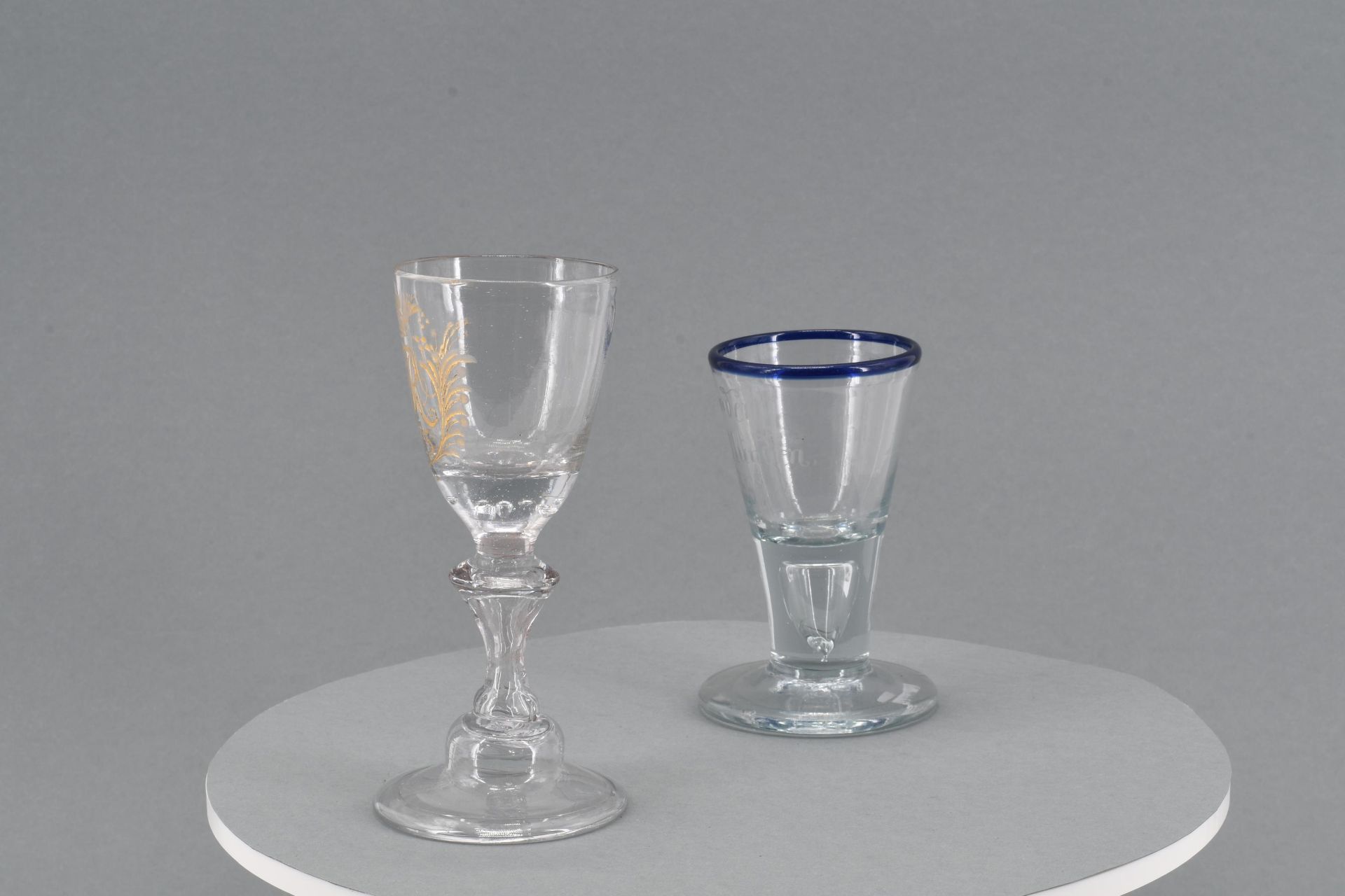 Goblet with monogram and schnapps glass with blue rim - Image 4 of 15