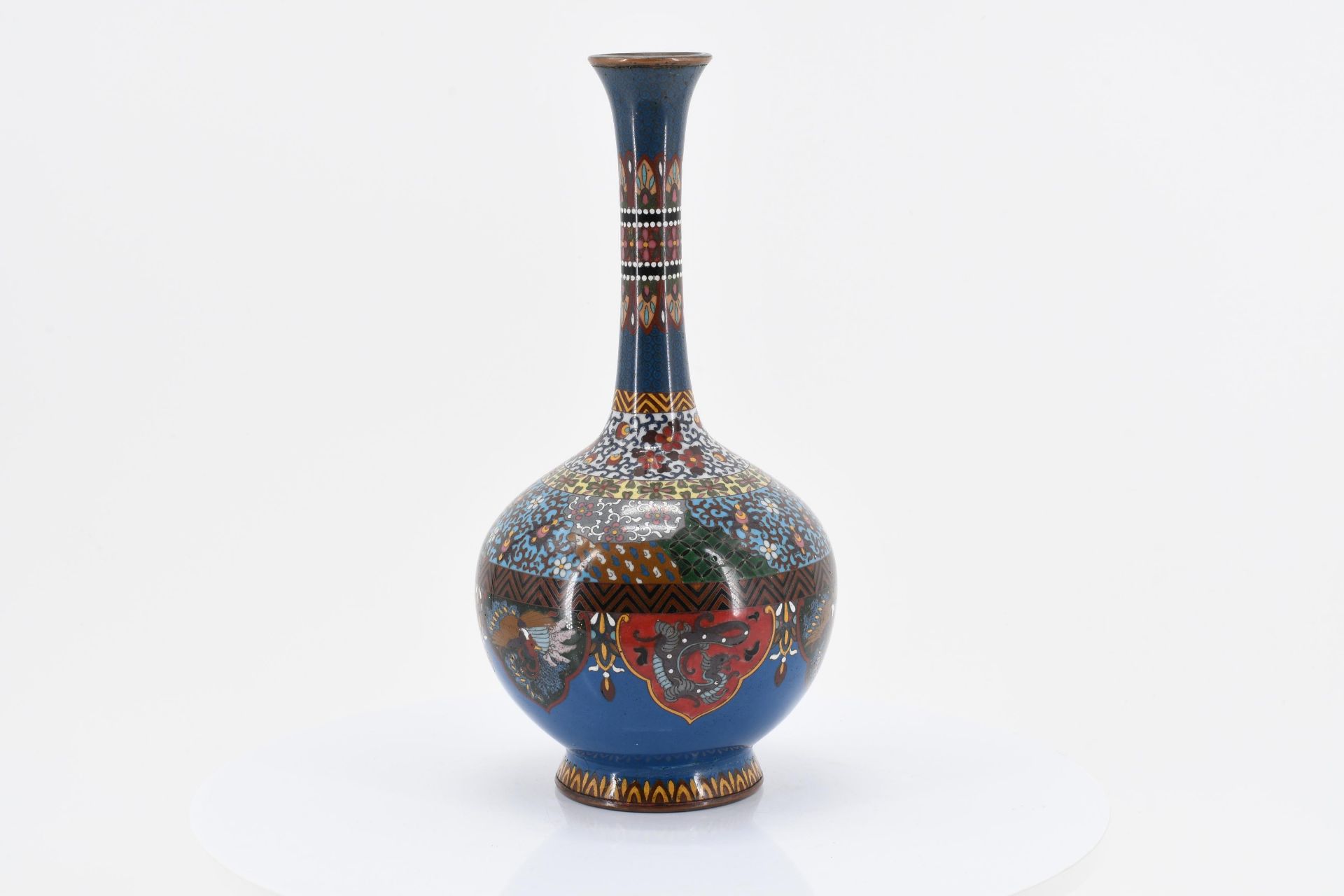 Small narrow neck vase - Image 3 of 6