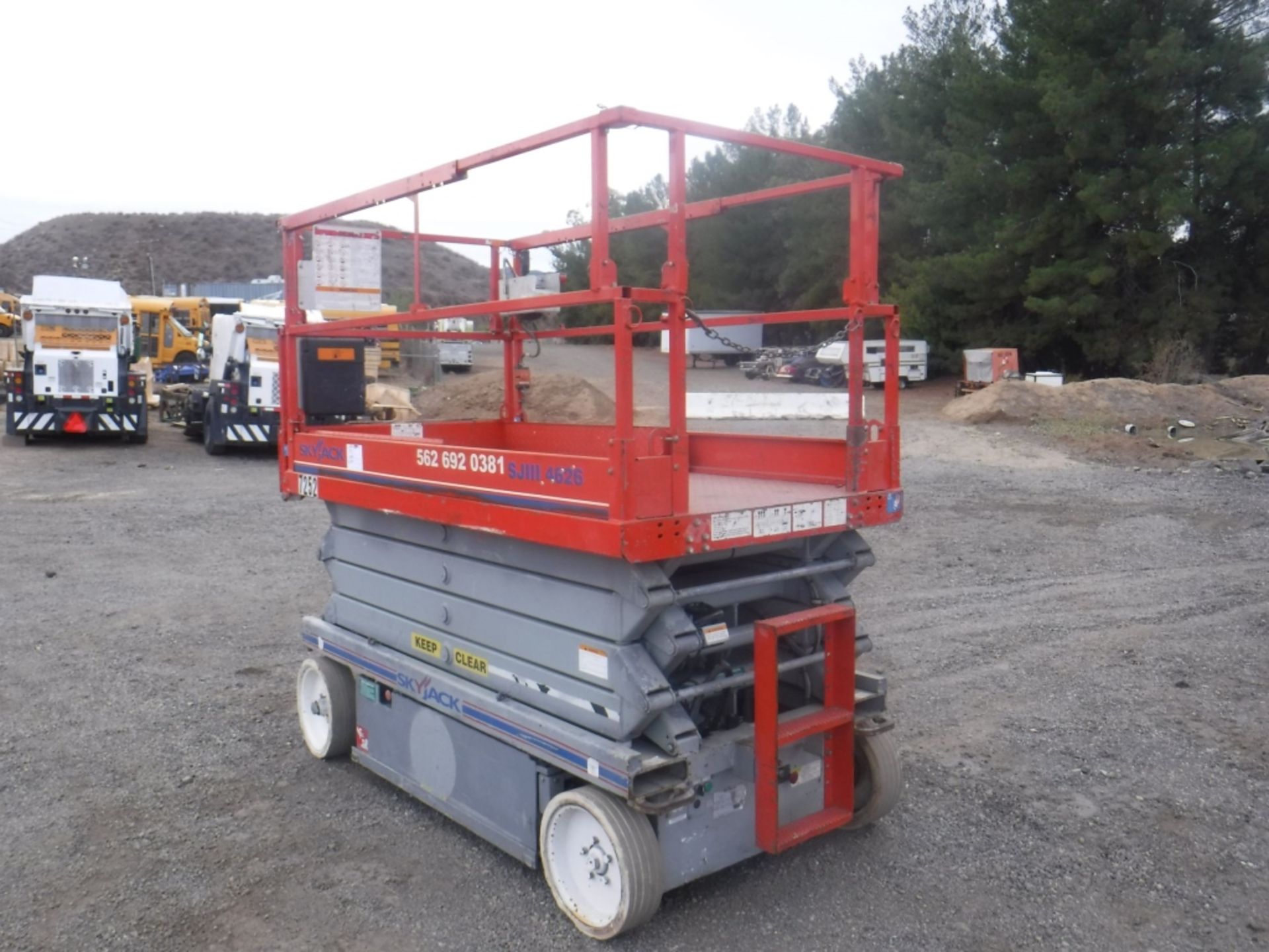 2006 SkyJack SJ-4626 Scissor Lift, - Image 4 of 16