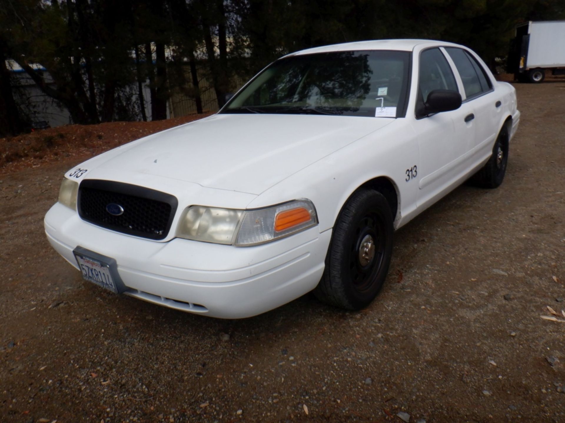 Ford Crown Victoria Sedan, - Image 2 of 36