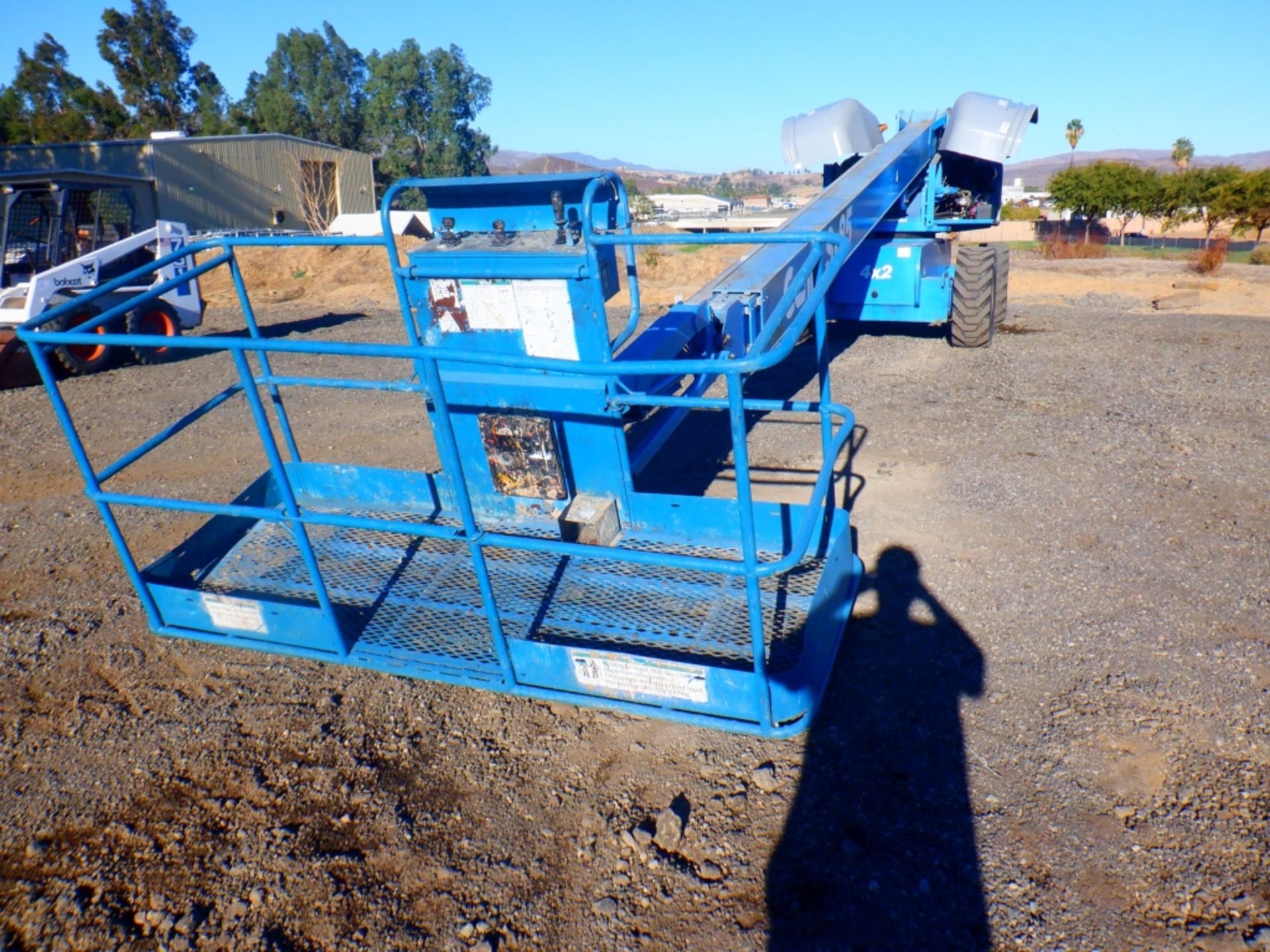 2001 Genie S-85 Boom Lift,