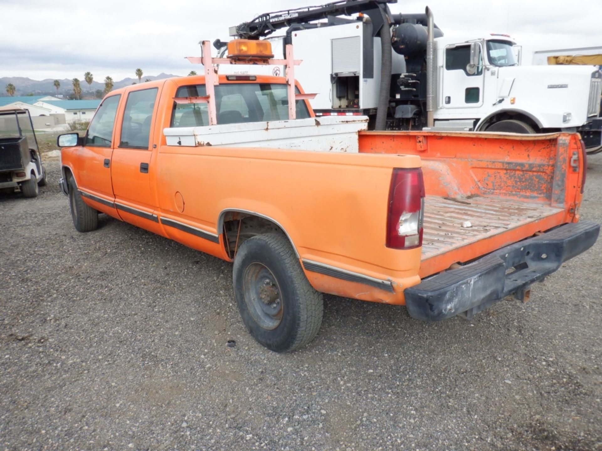 GMC SL Crew Cab Pickup, - Image 3 of 22