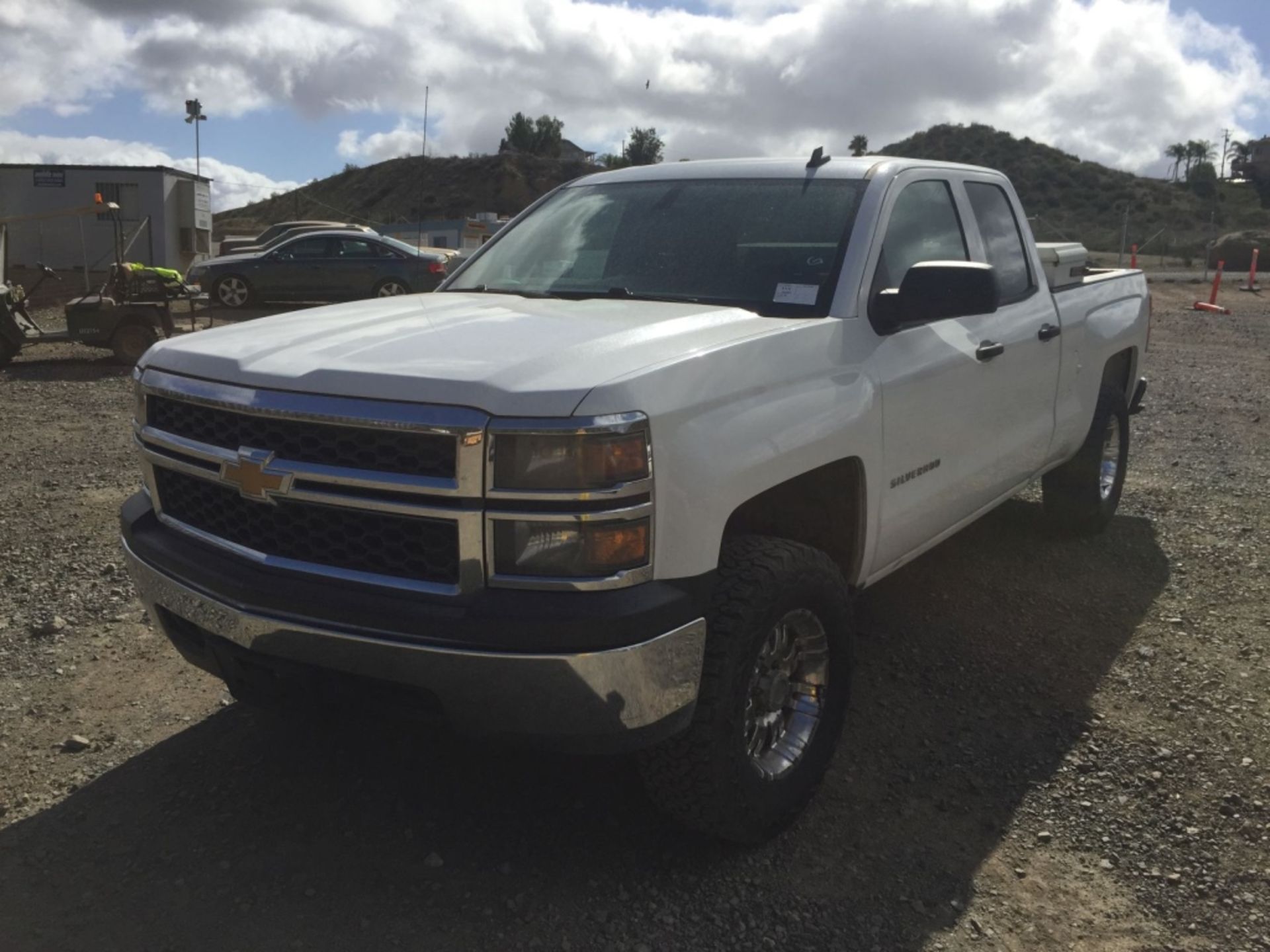 2014 Chevrolet Silverado Crew Cab Pickup, - Image 4 of 40