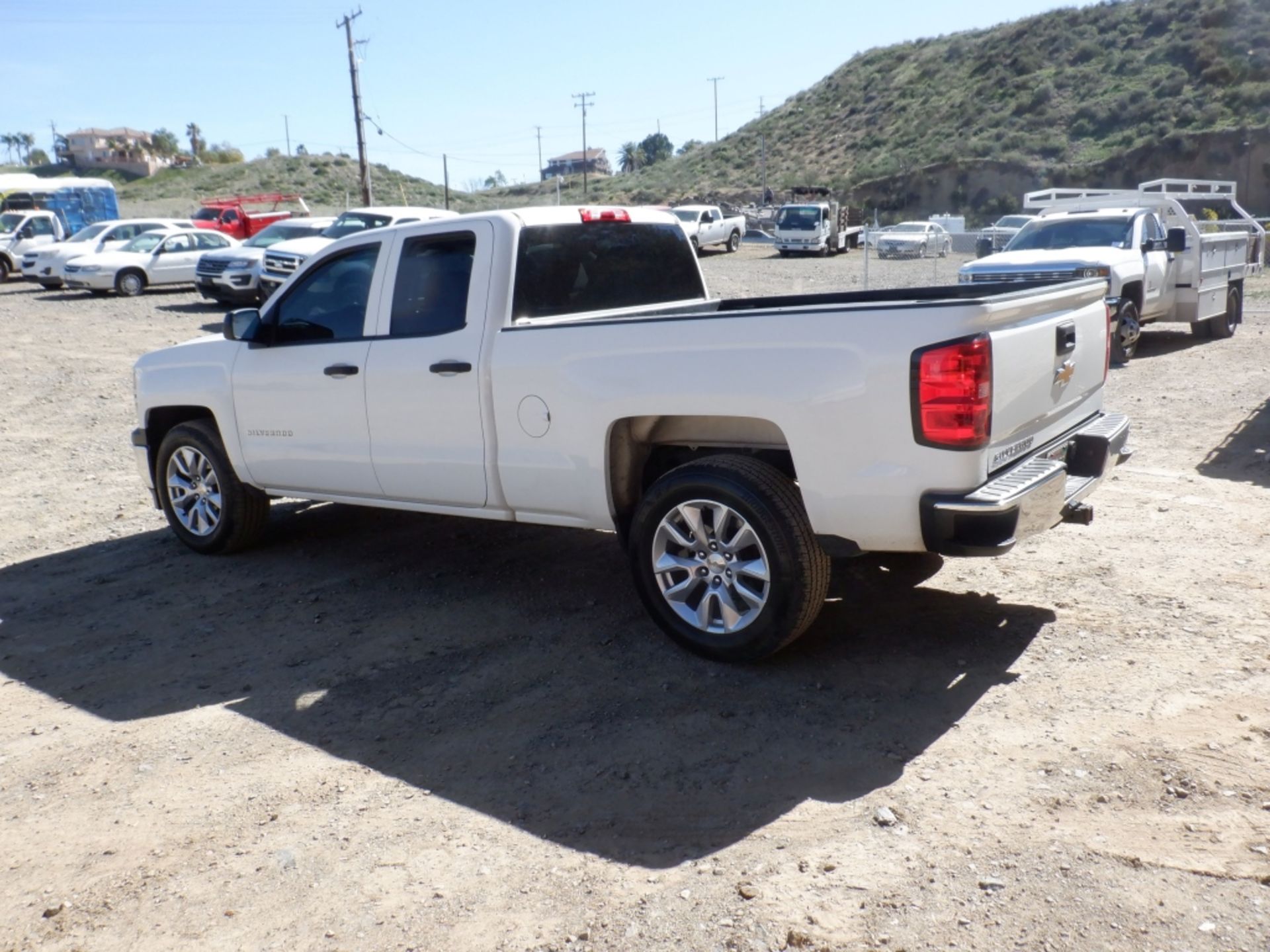 2014 Chevrolet Silverado Crew Cab Pickup, - Image 3 of 17