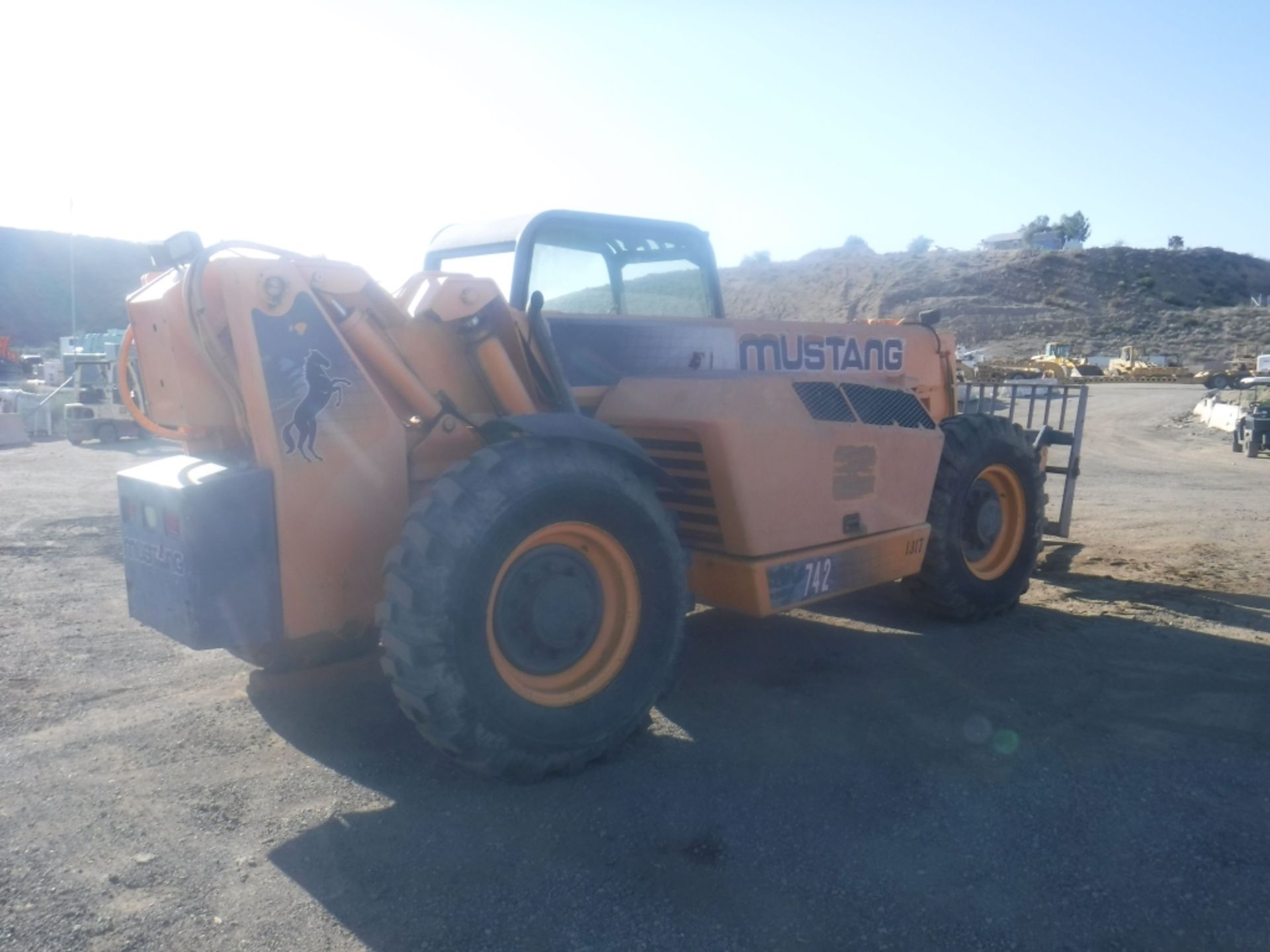 Mustang 742L Forward Reach Forklift, - Image 3 of 30