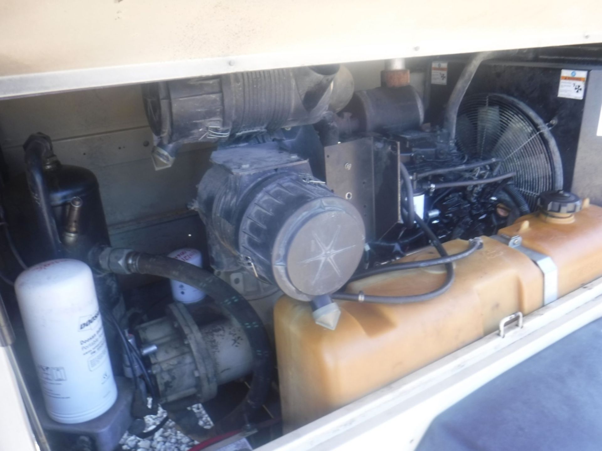 2011 Ingersoll Rand/Doosan 185 CFM Air Compressor, - Image 9 of 21